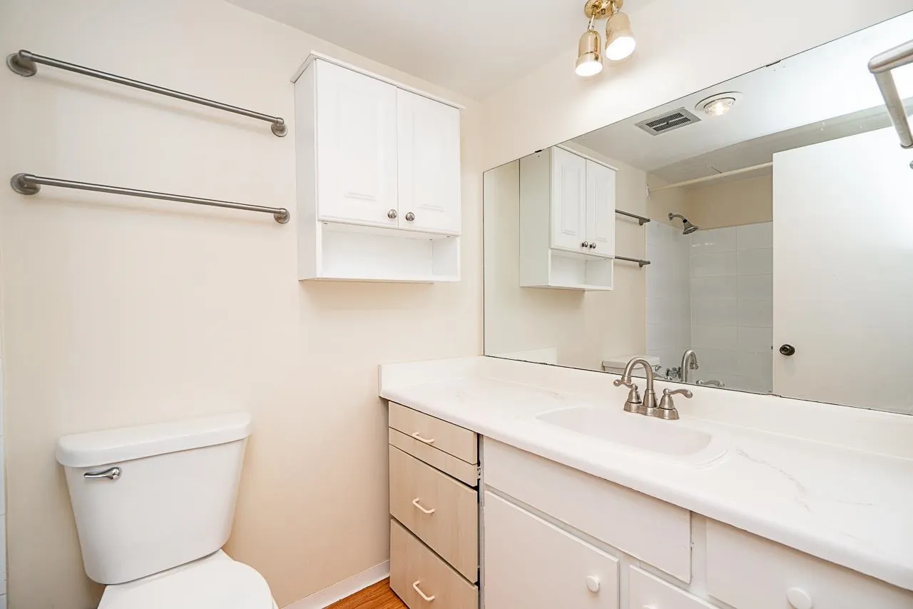 15020 North Bluff Road #208