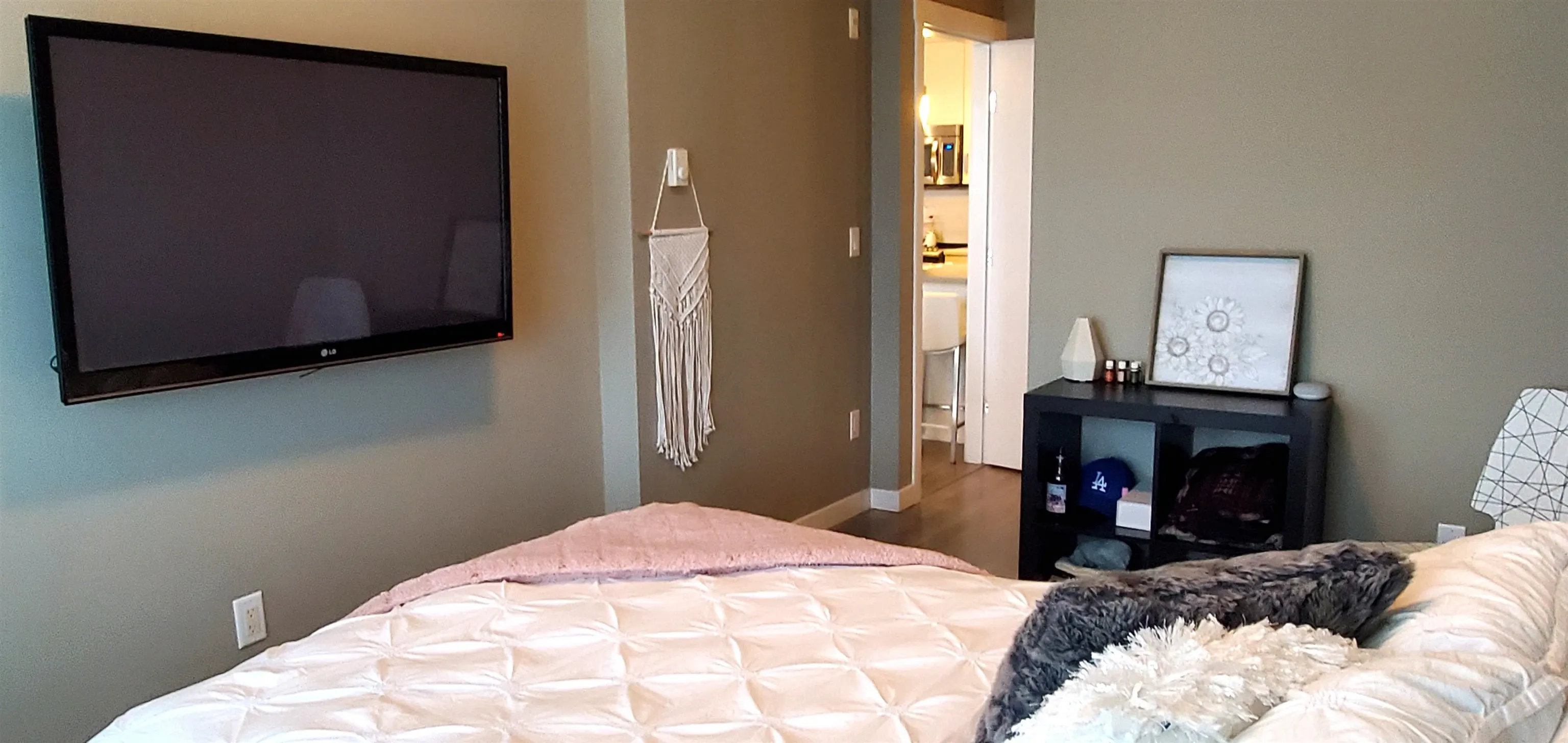 2242 Whatcom Road #409