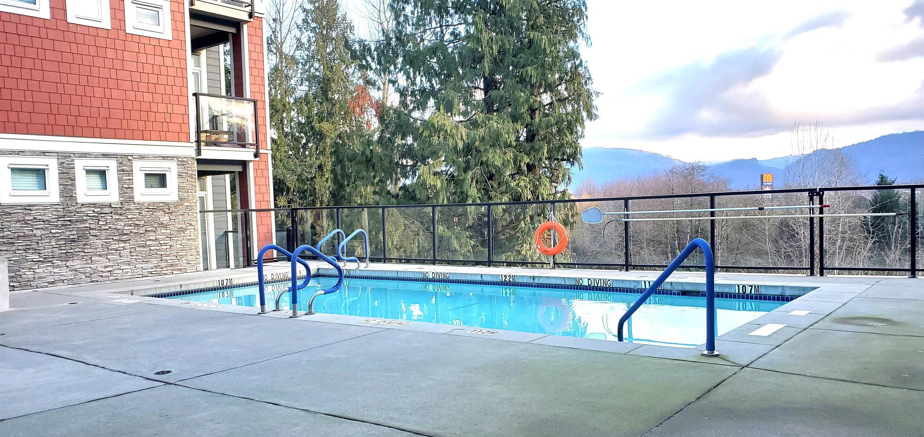 2242 Whatcom Road #409