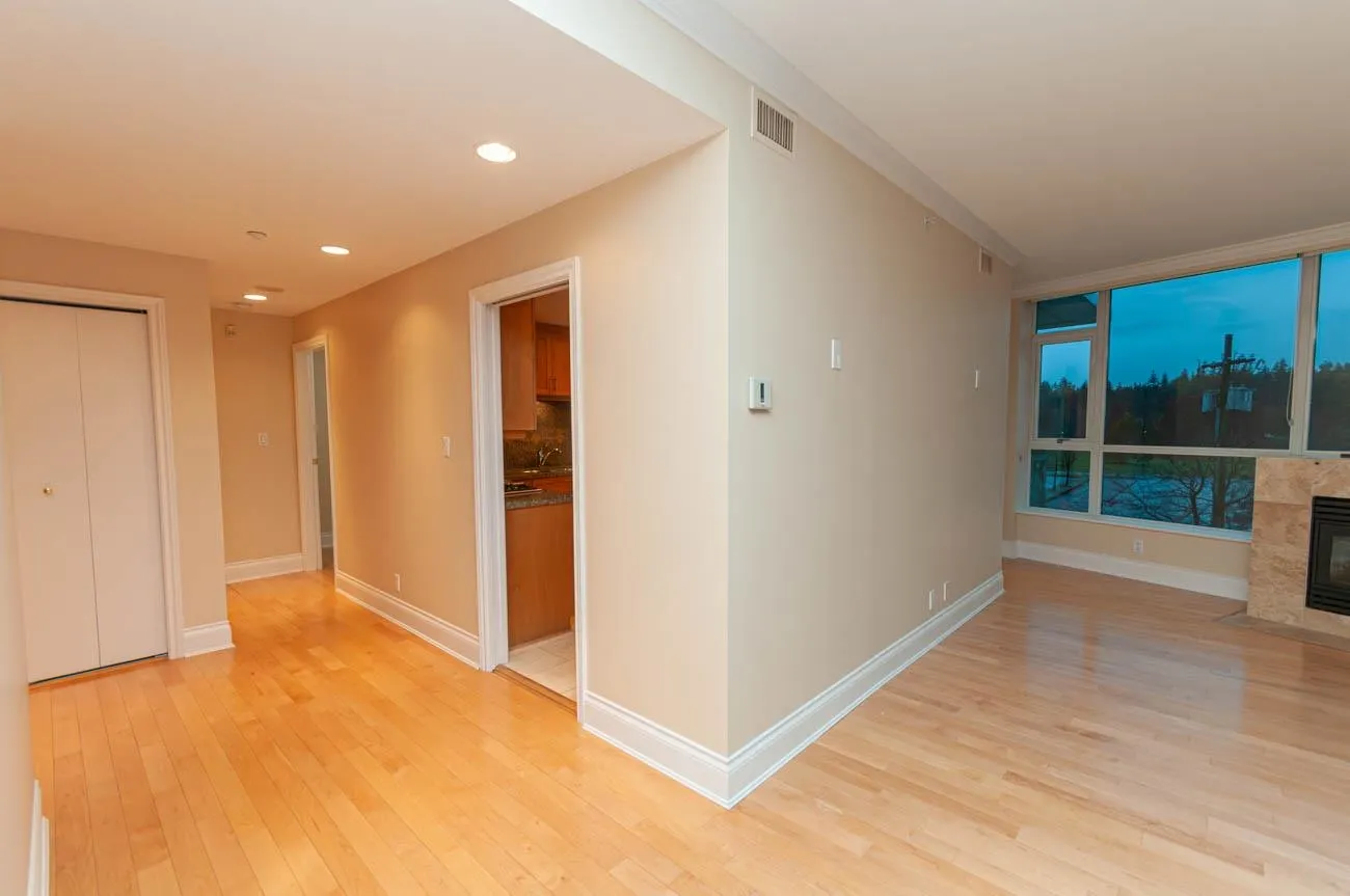 1777 Bayshore Drive #302