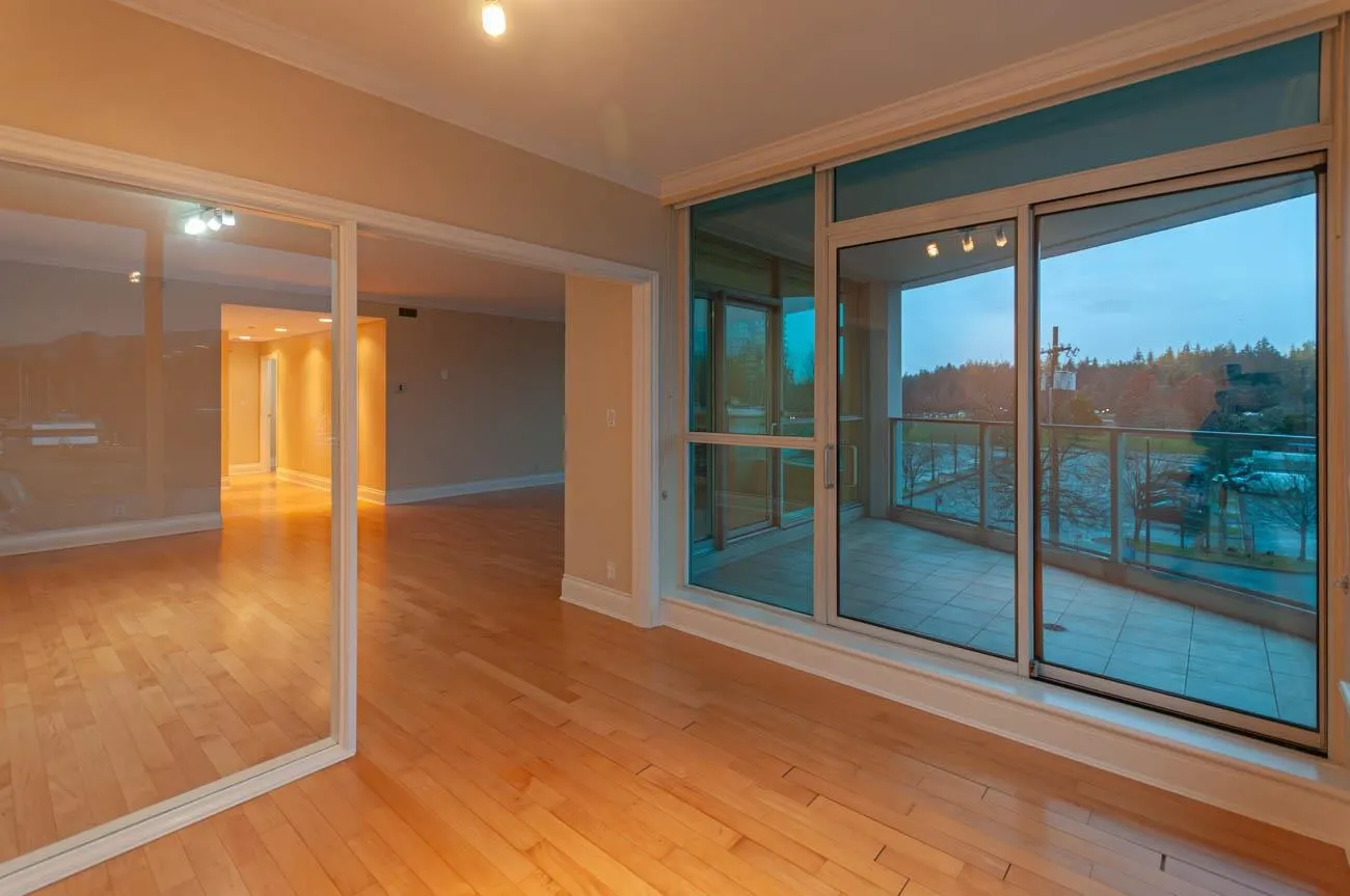 1777 Bayshore Drive #302
