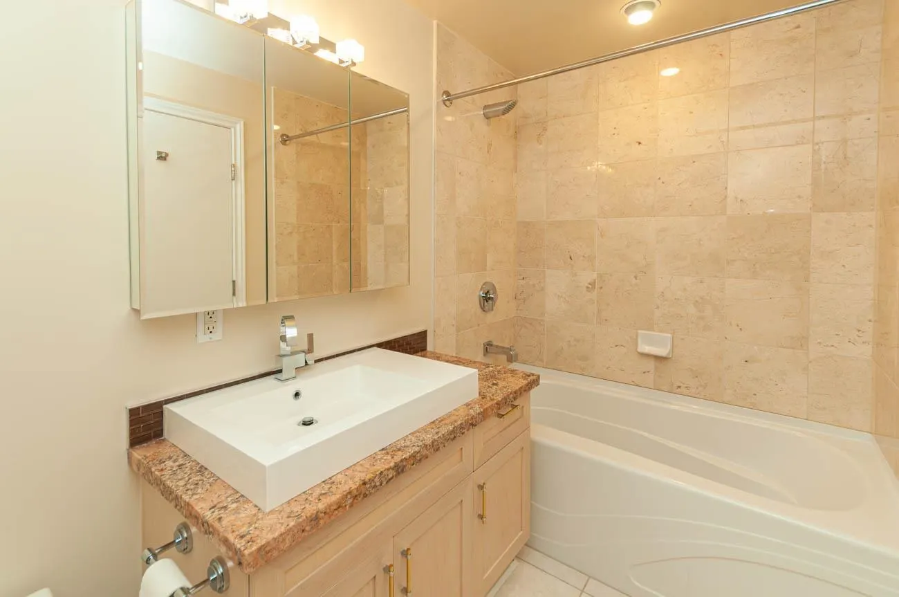 1777 Bayshore Drive #302