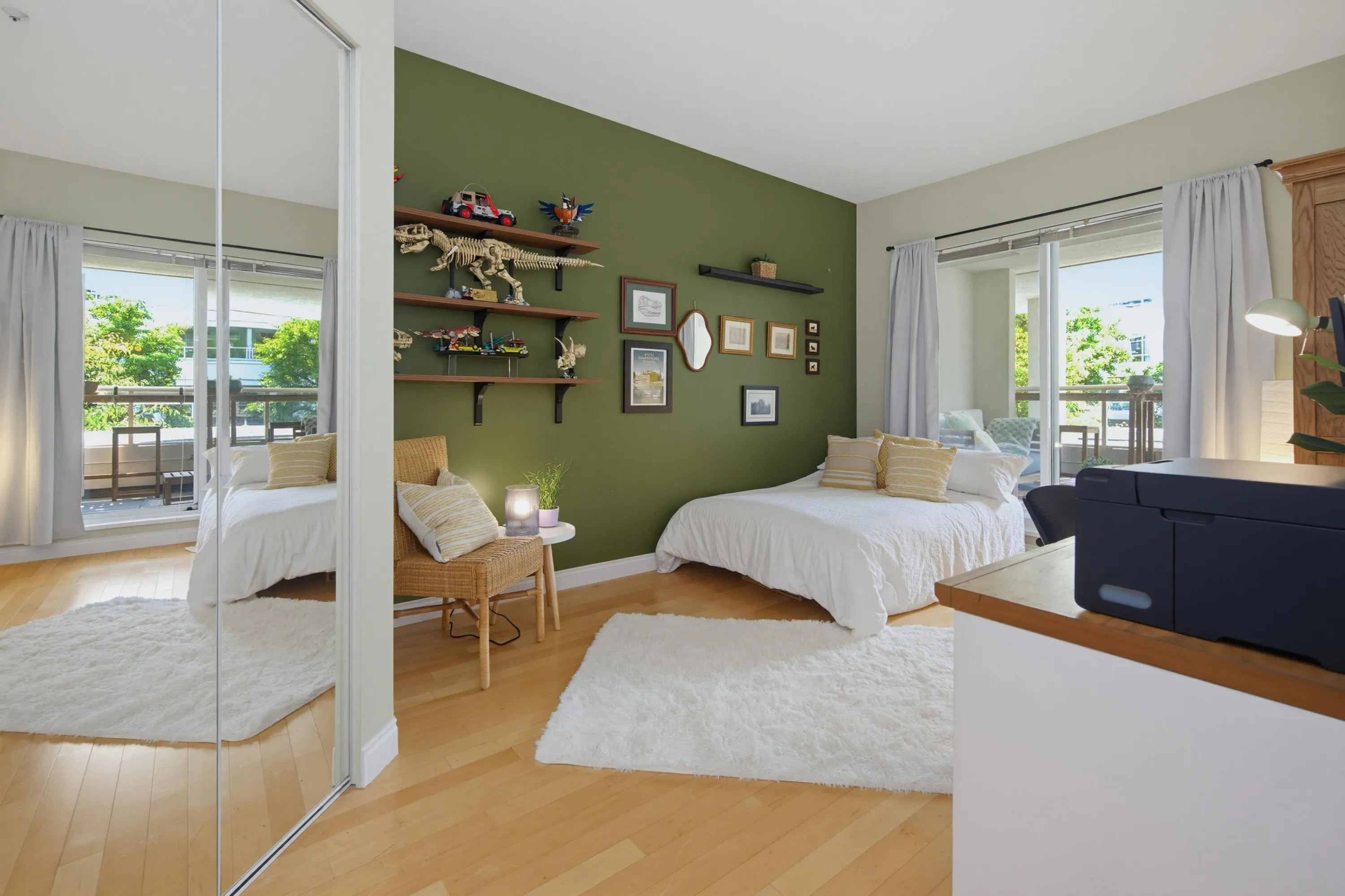 5735 Hampton Place #229