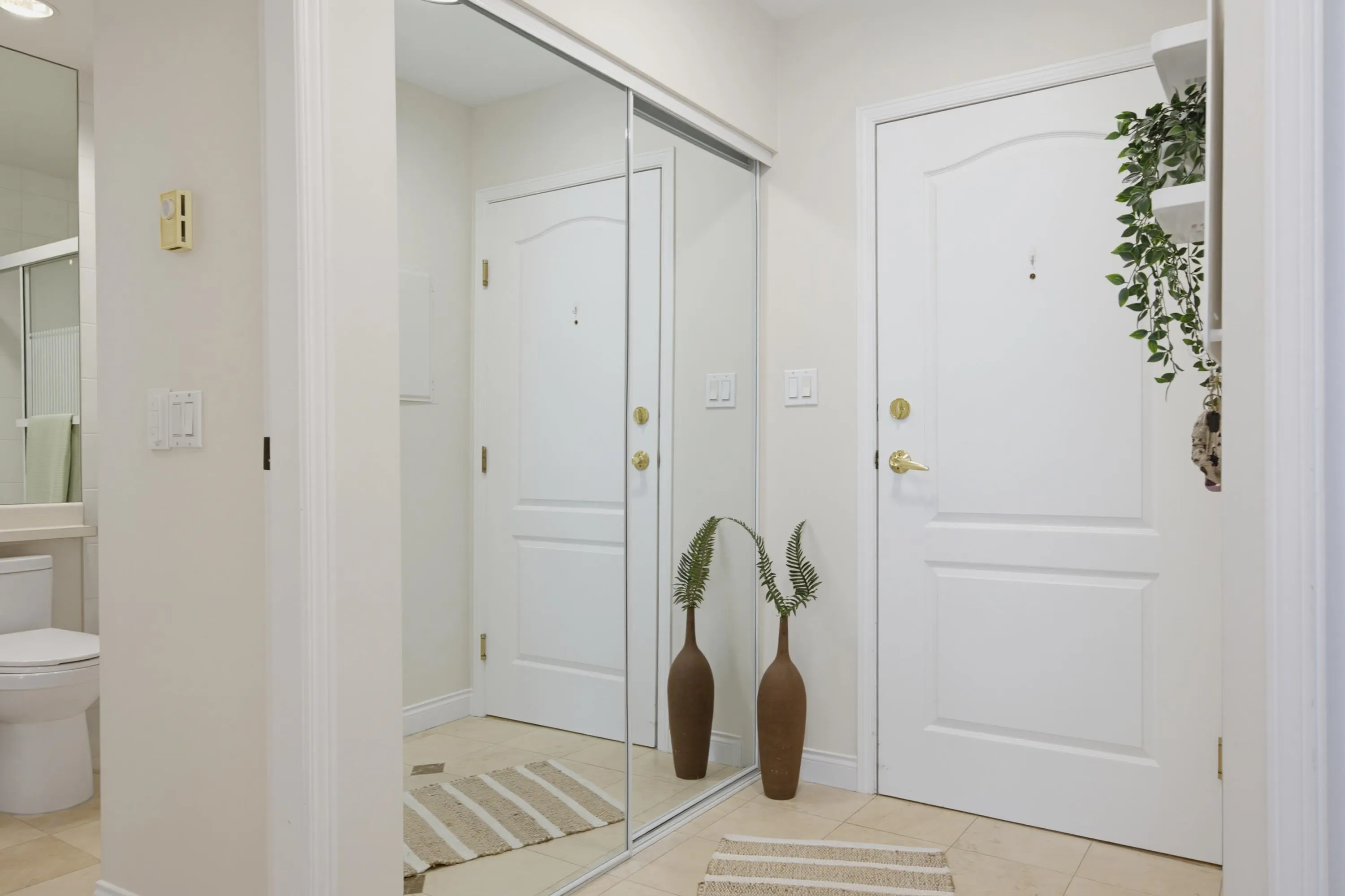 5735 Hampton Place #229