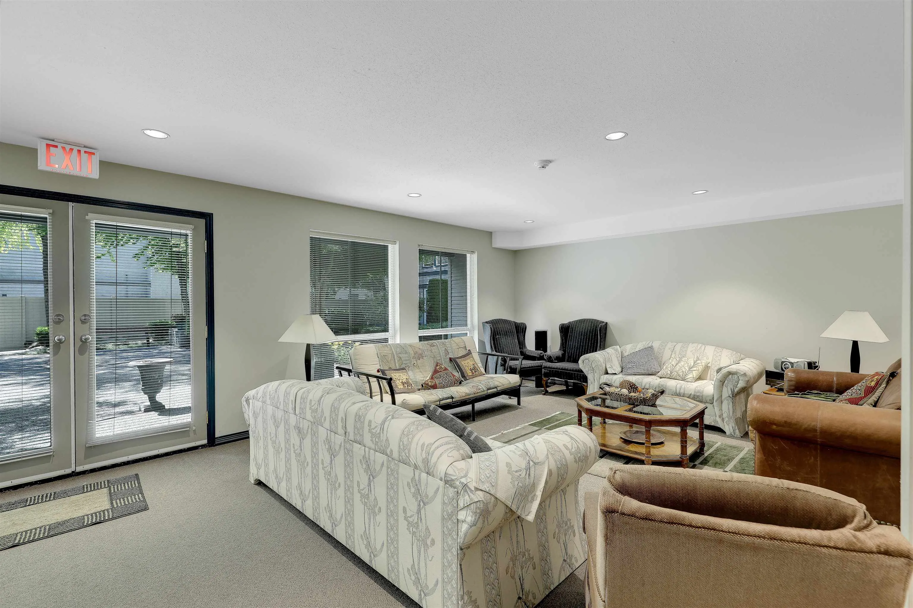 6385 121 Street #207