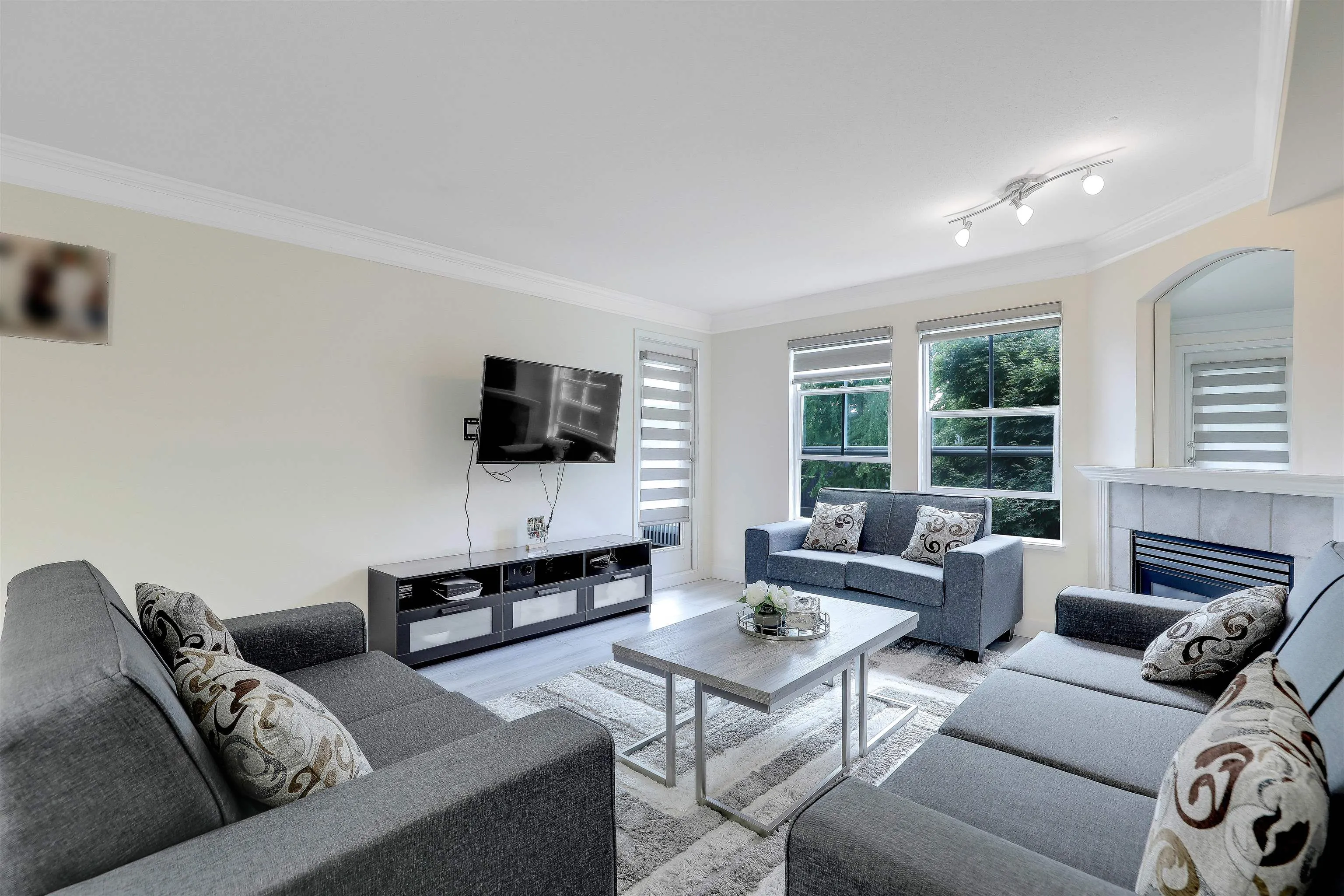6385 121 Street #207