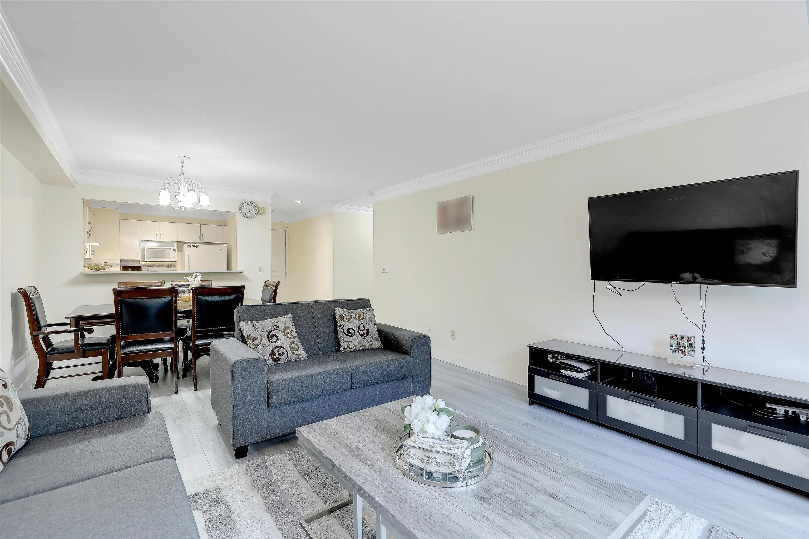 6385 121 Street #207