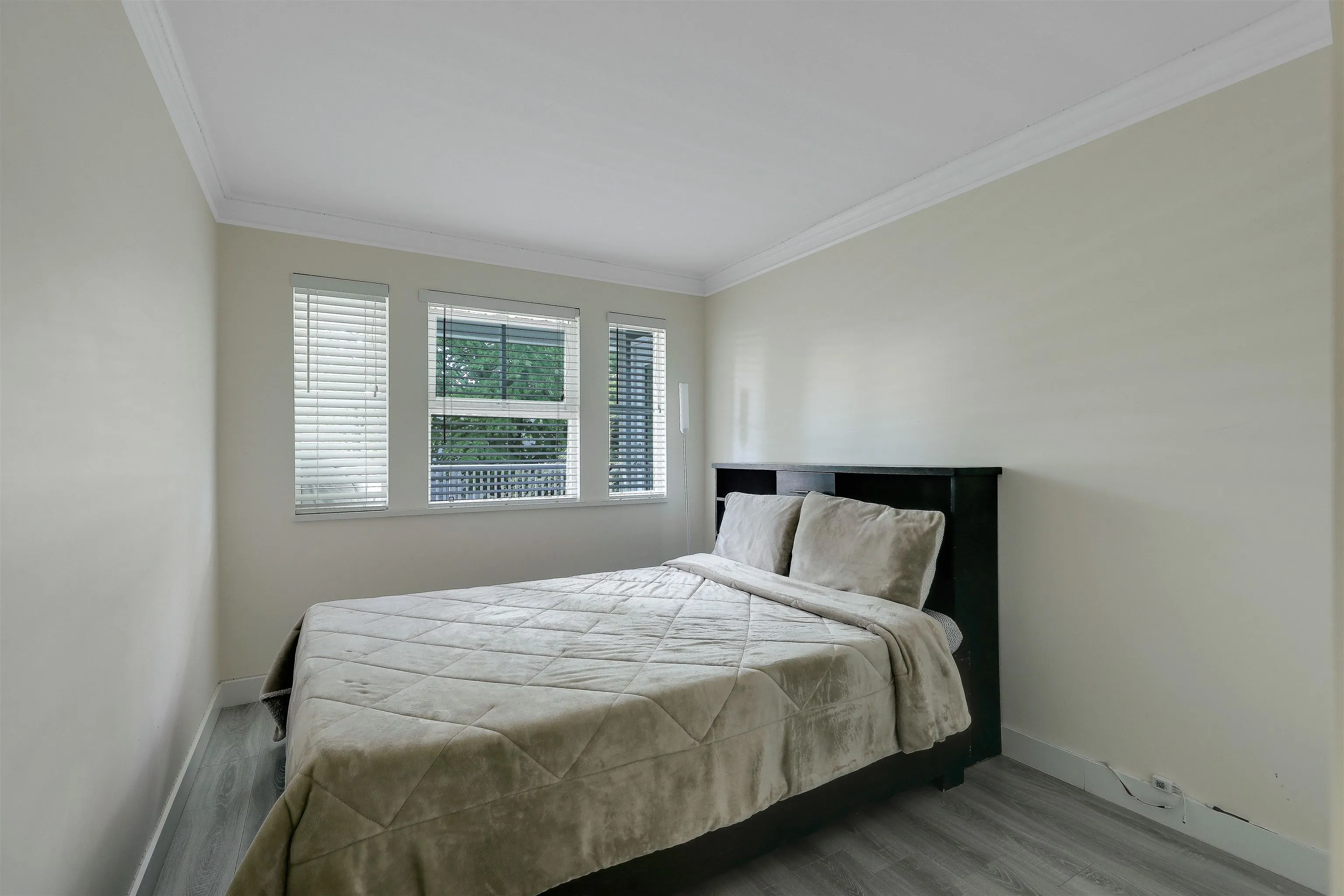 6385 121 Street #207
