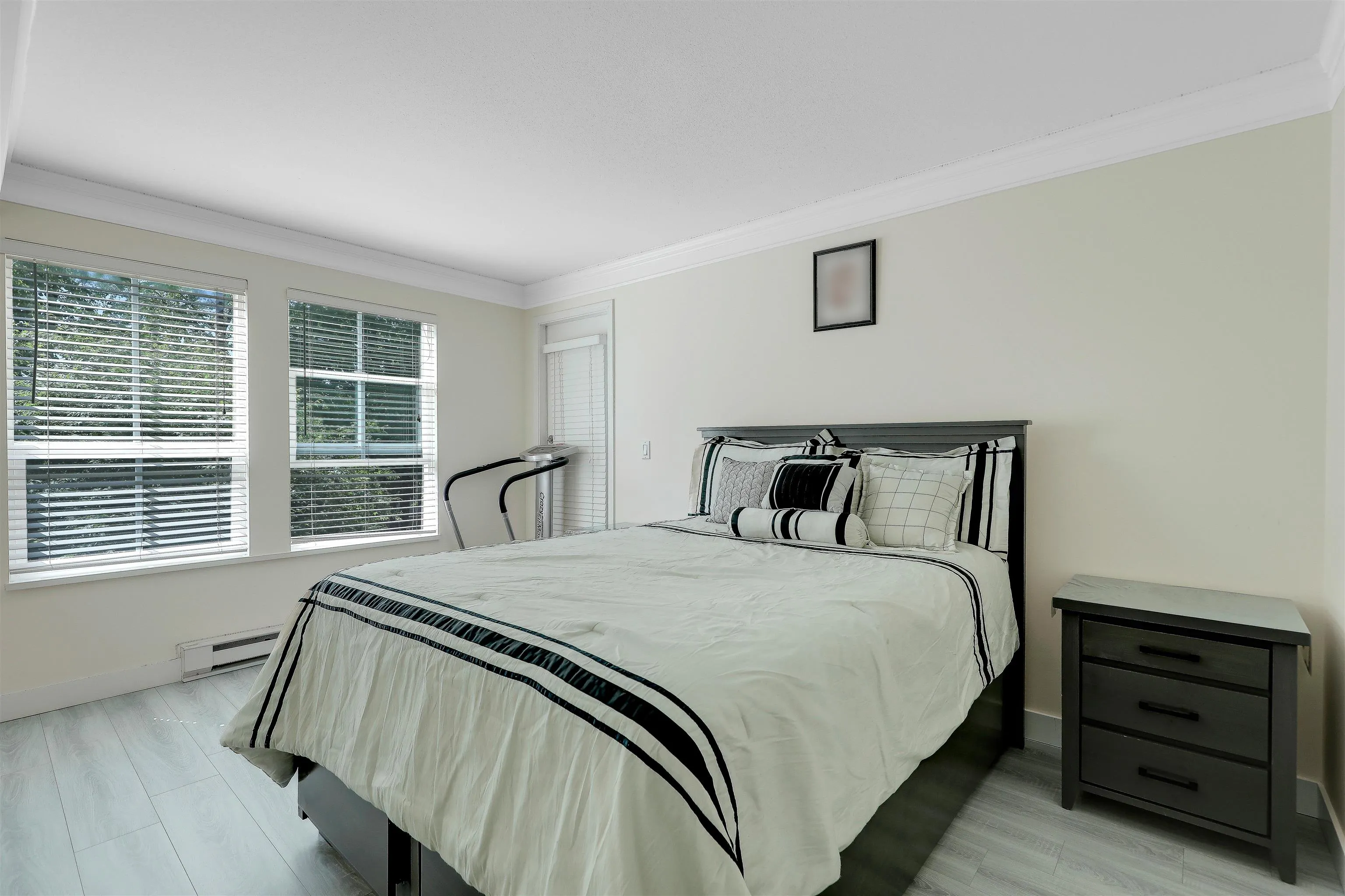 6385 121 Street #207