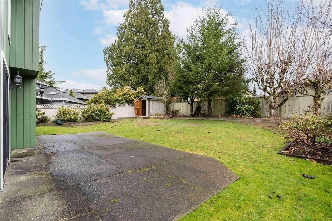 10446 Fraserglen Drive