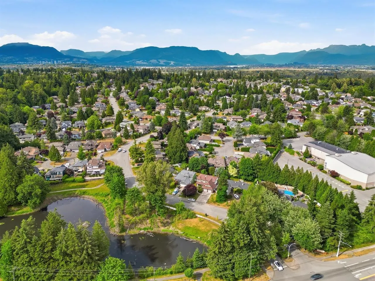 10446 Fraserglen Drive