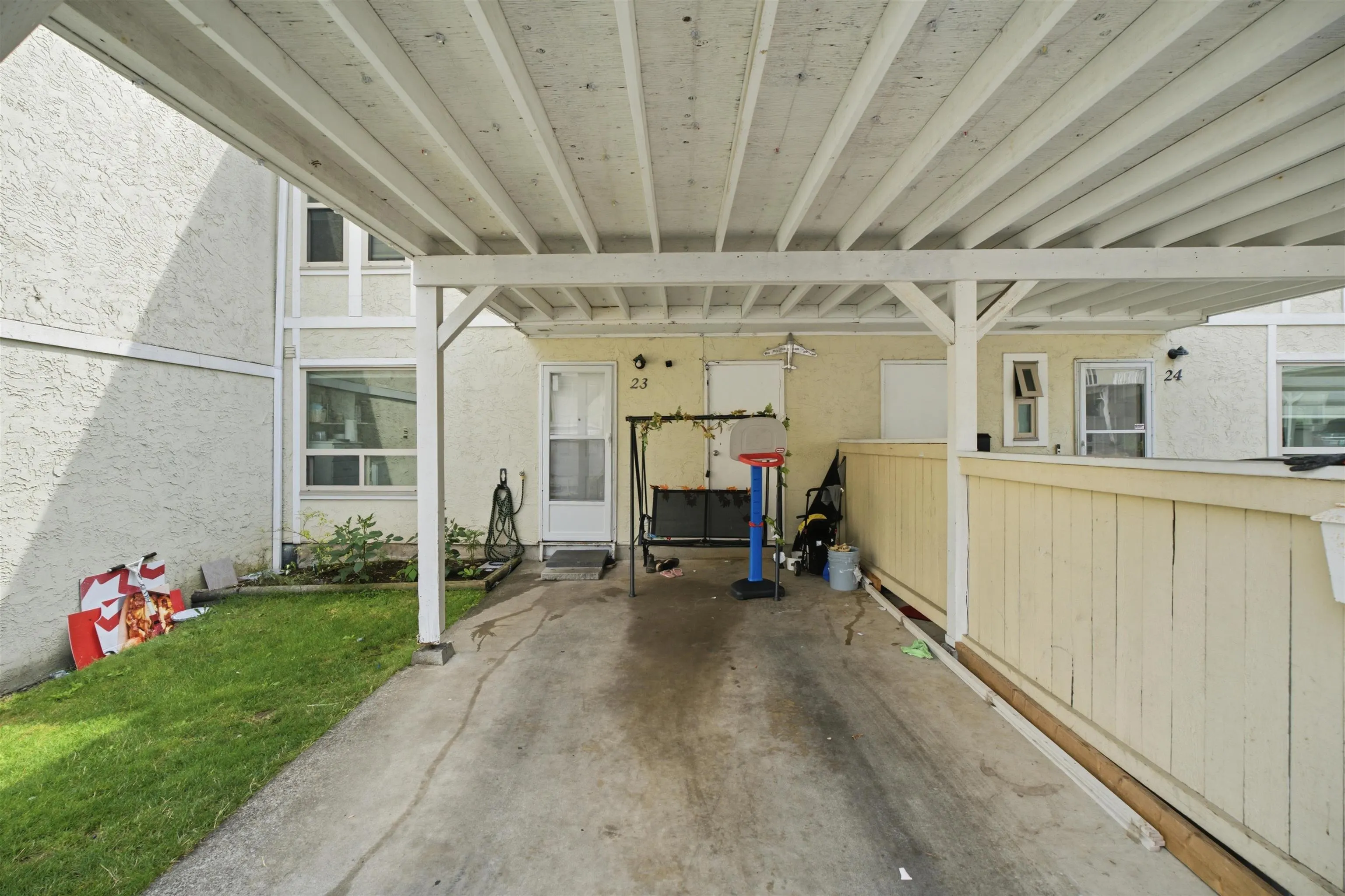 3075 Trethewey Street #23