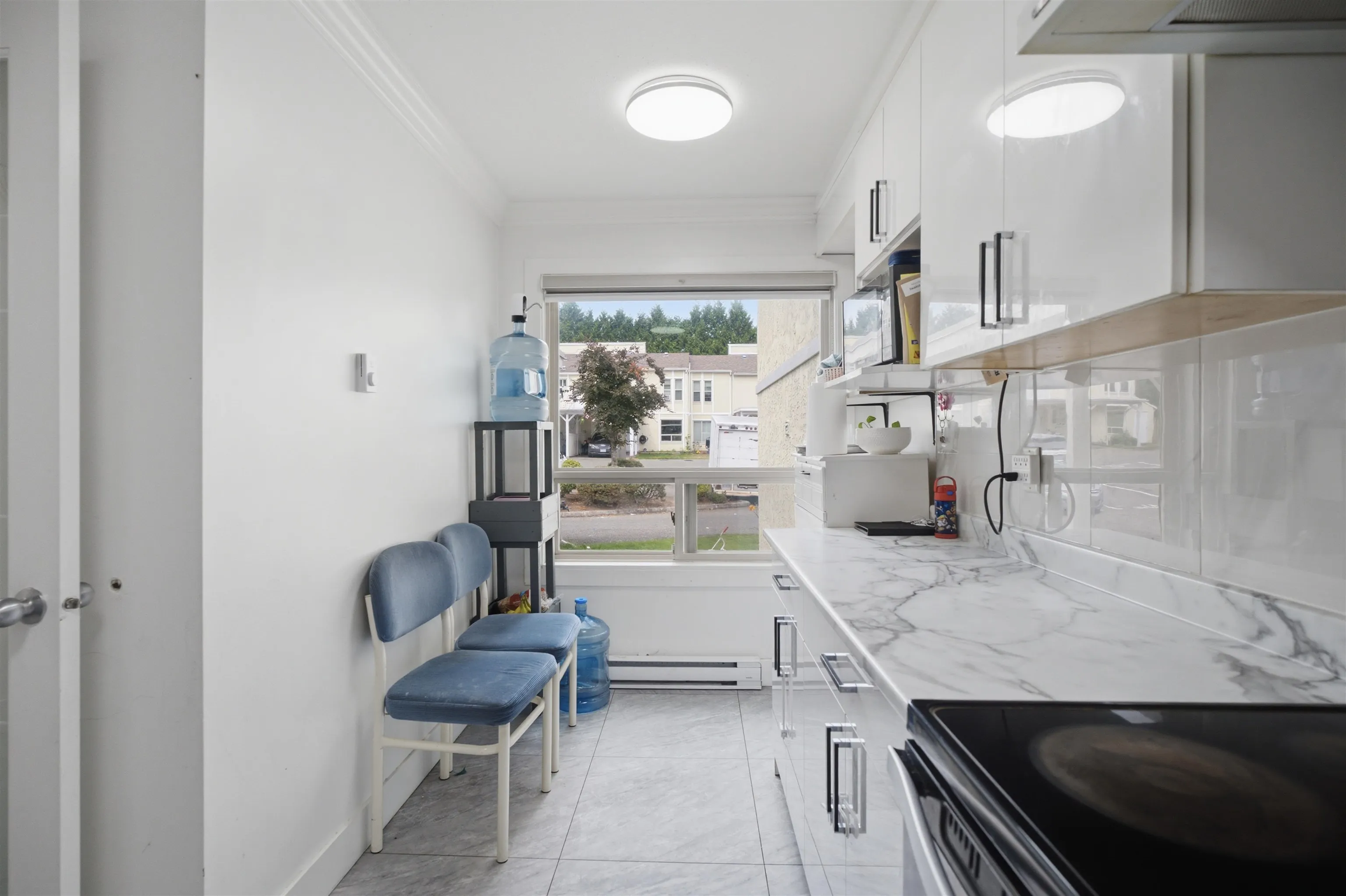 3075 Trethewey Street #23
