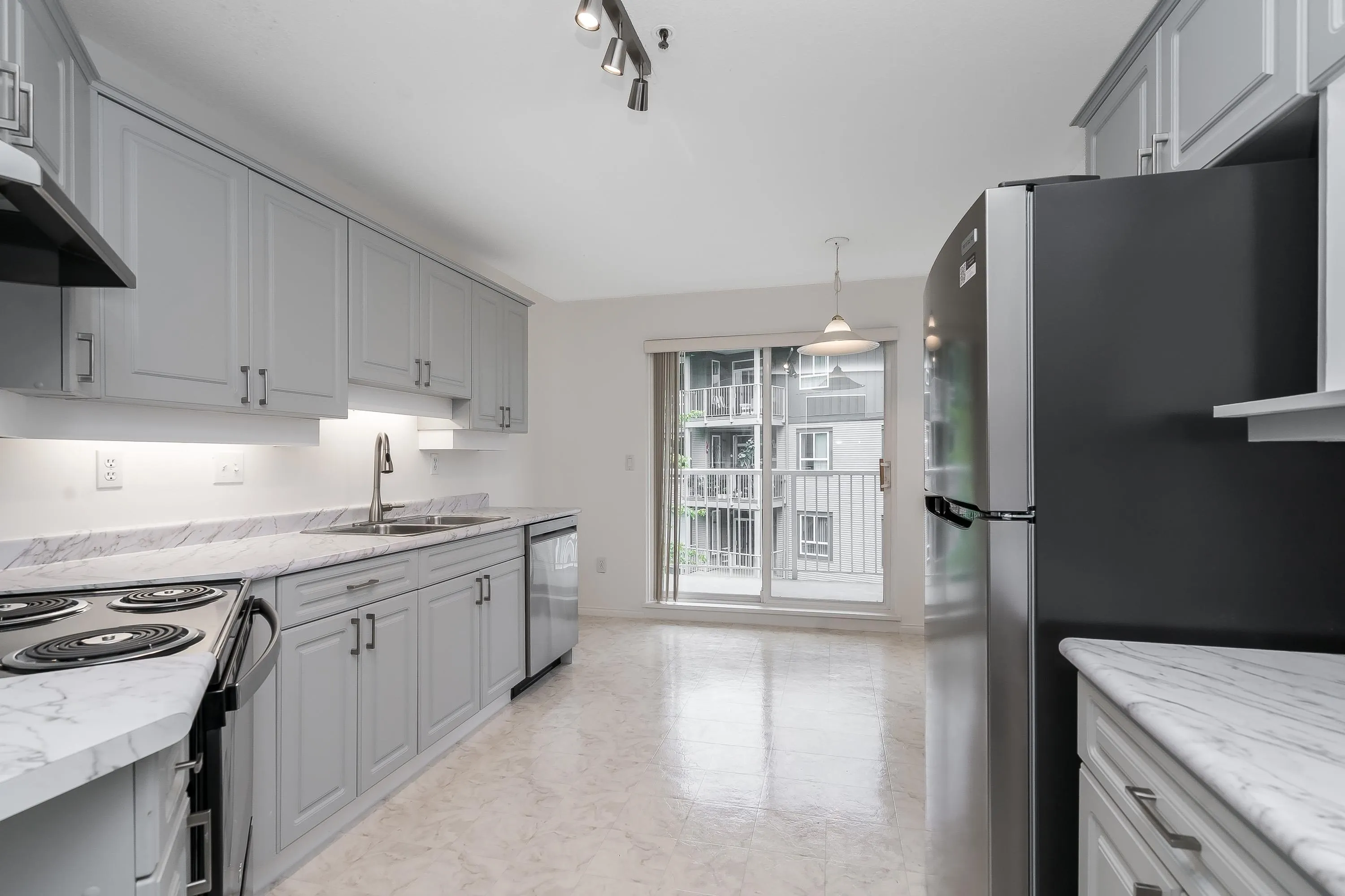 5465 201 Street #312