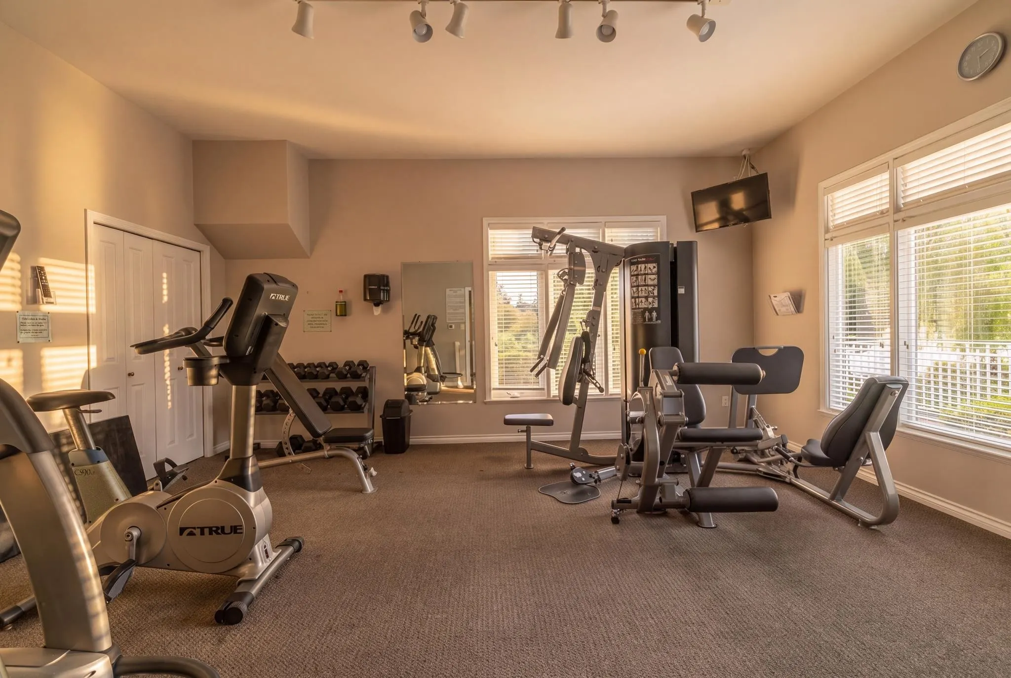 6505 3 Avenue #327
