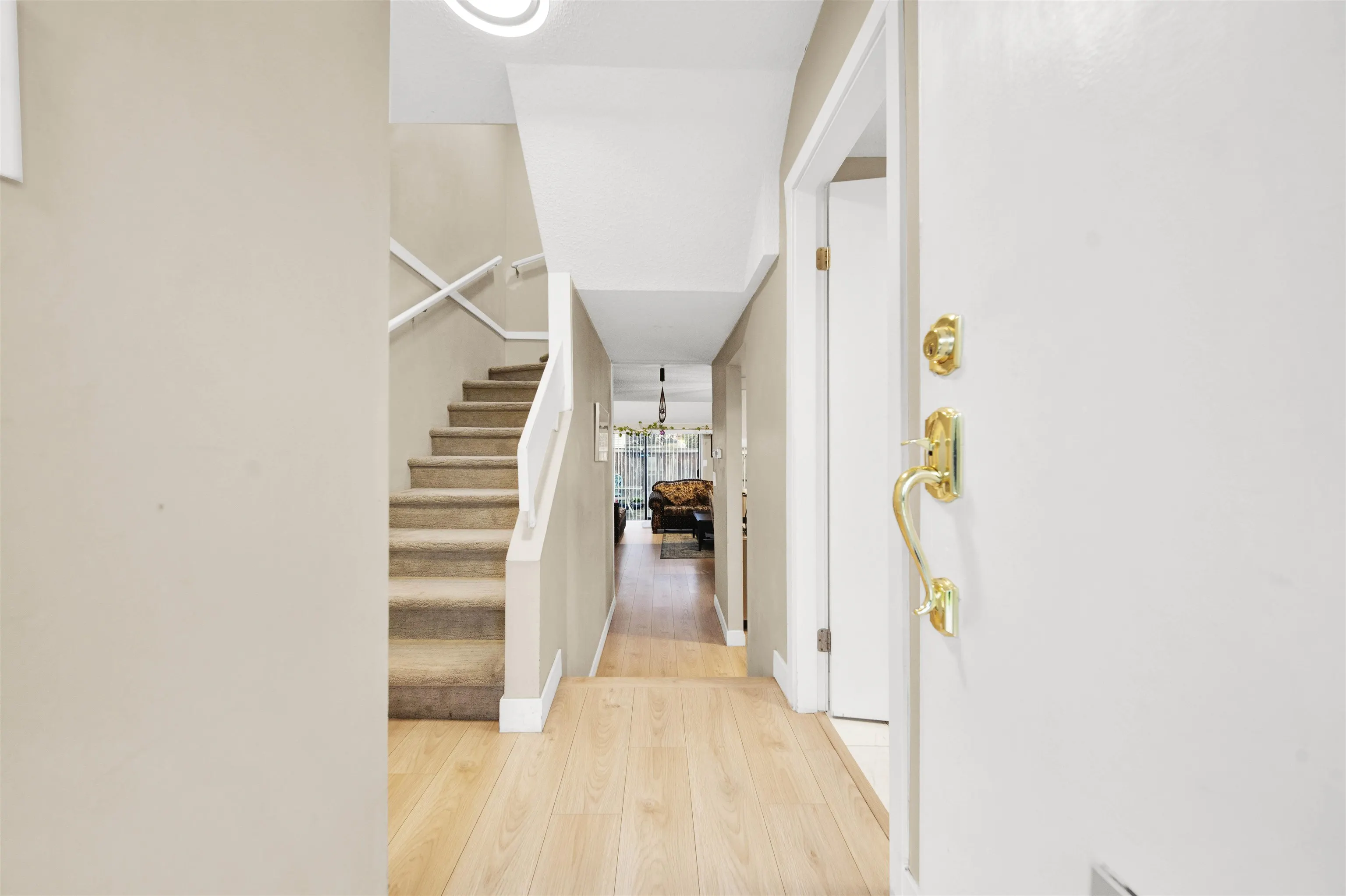 17702 60 Avenue #28