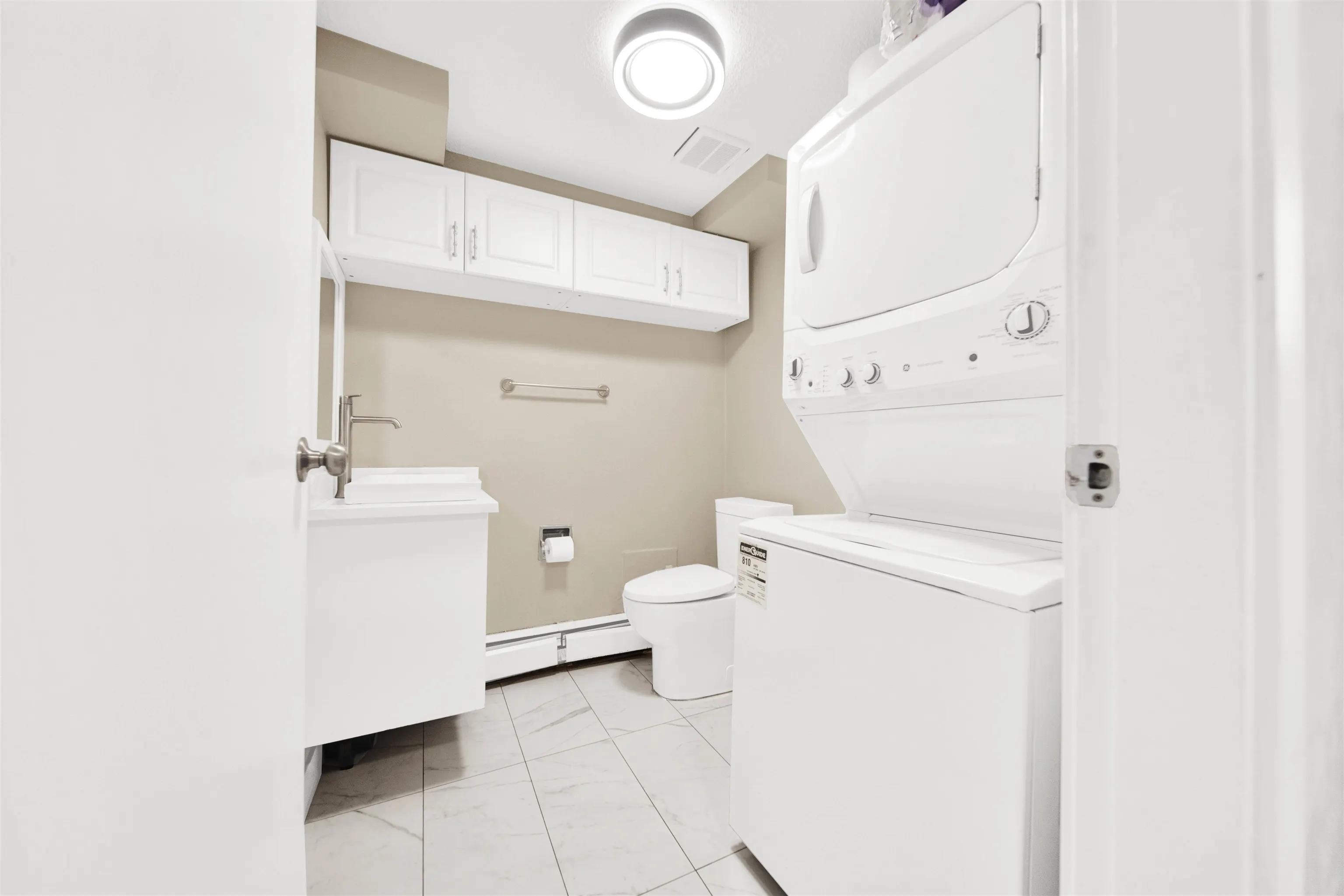 17702 60 Avenue #28