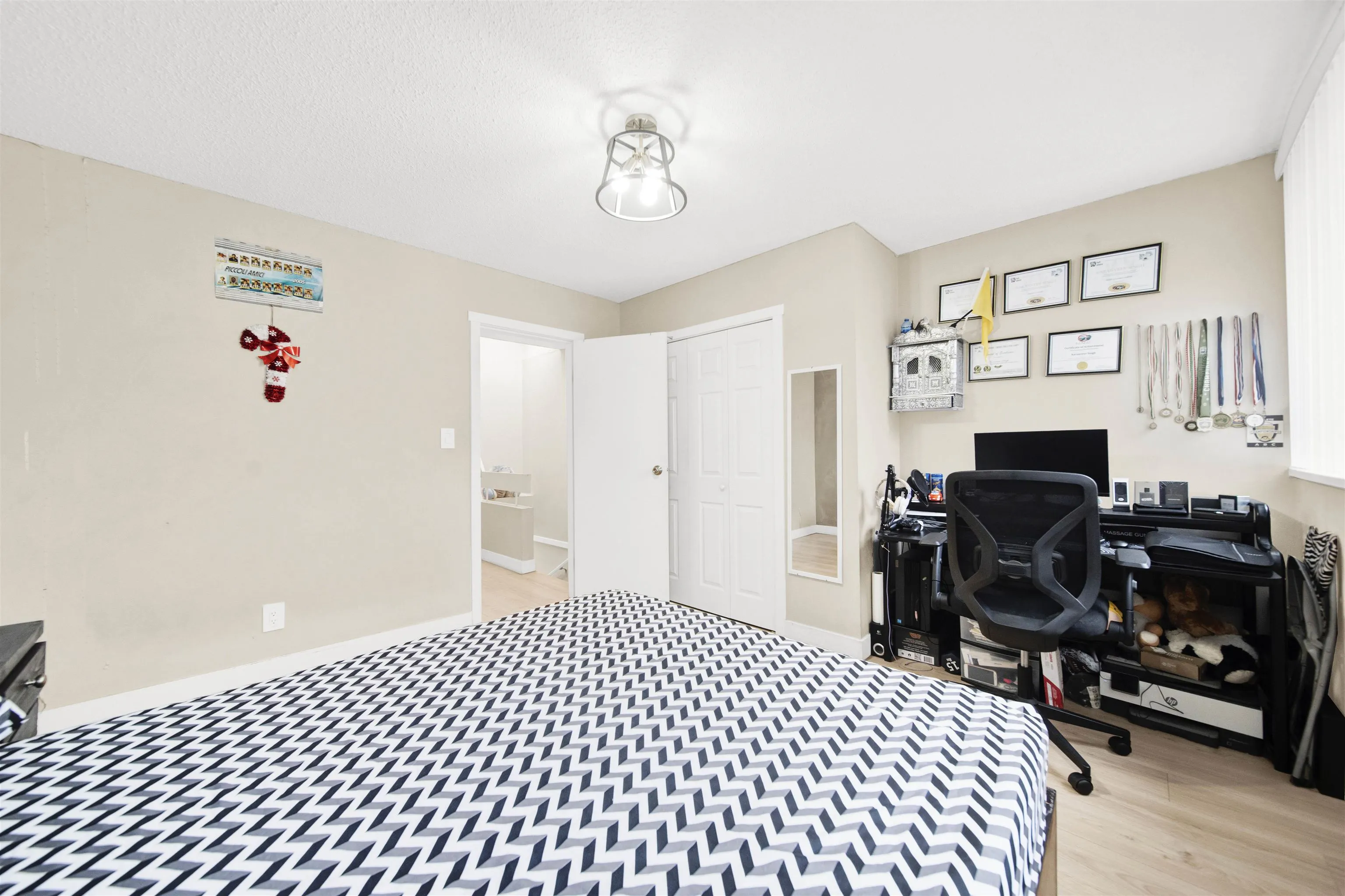 17702 60 Avenue #28