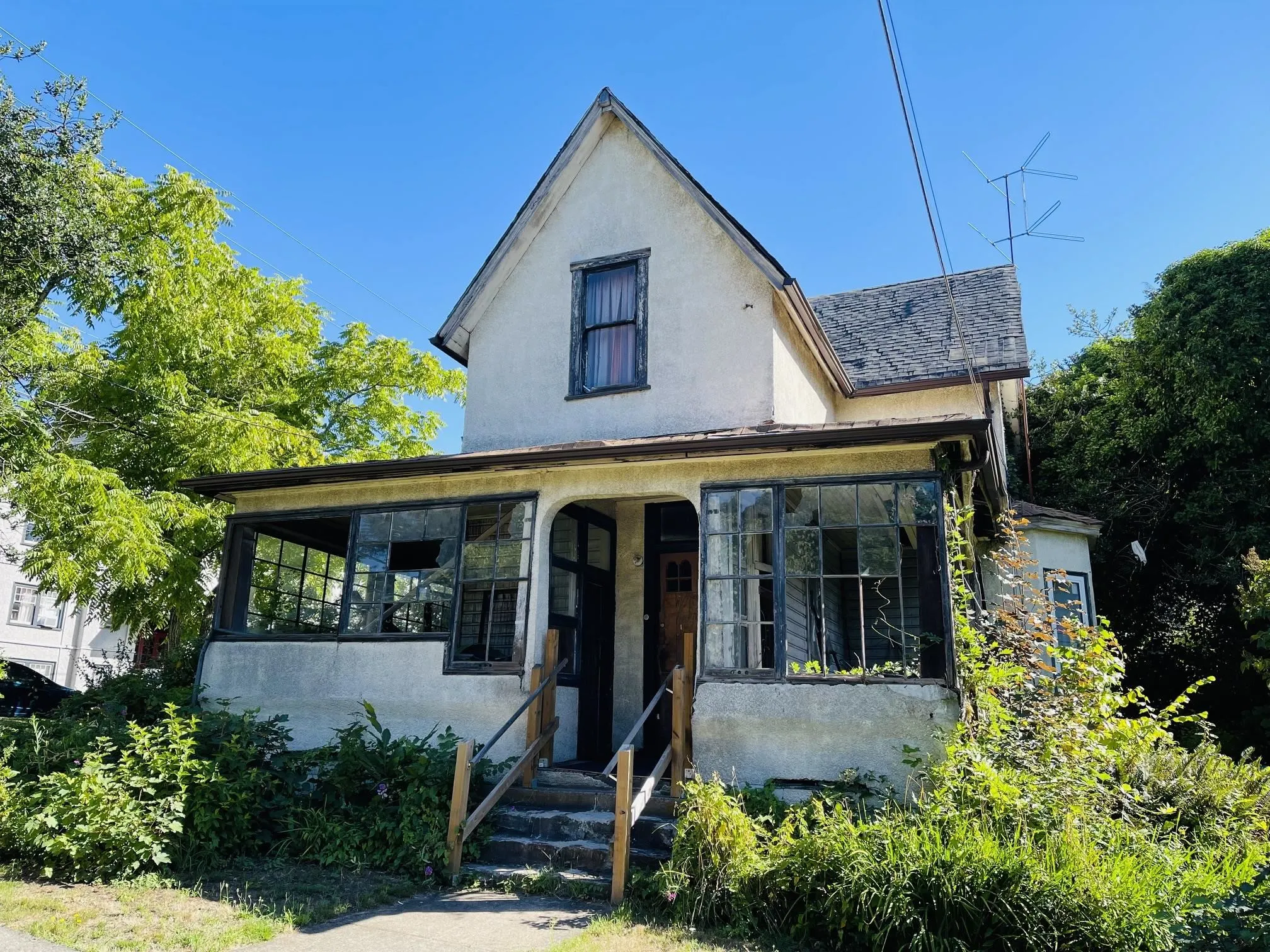 239 Fourth Street