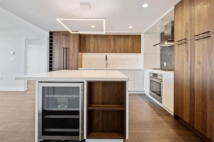 1526 Finlay Street #807