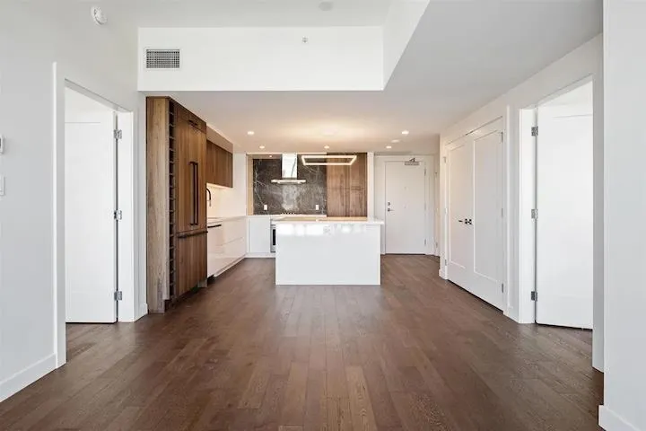 1526 Finlay Street #807