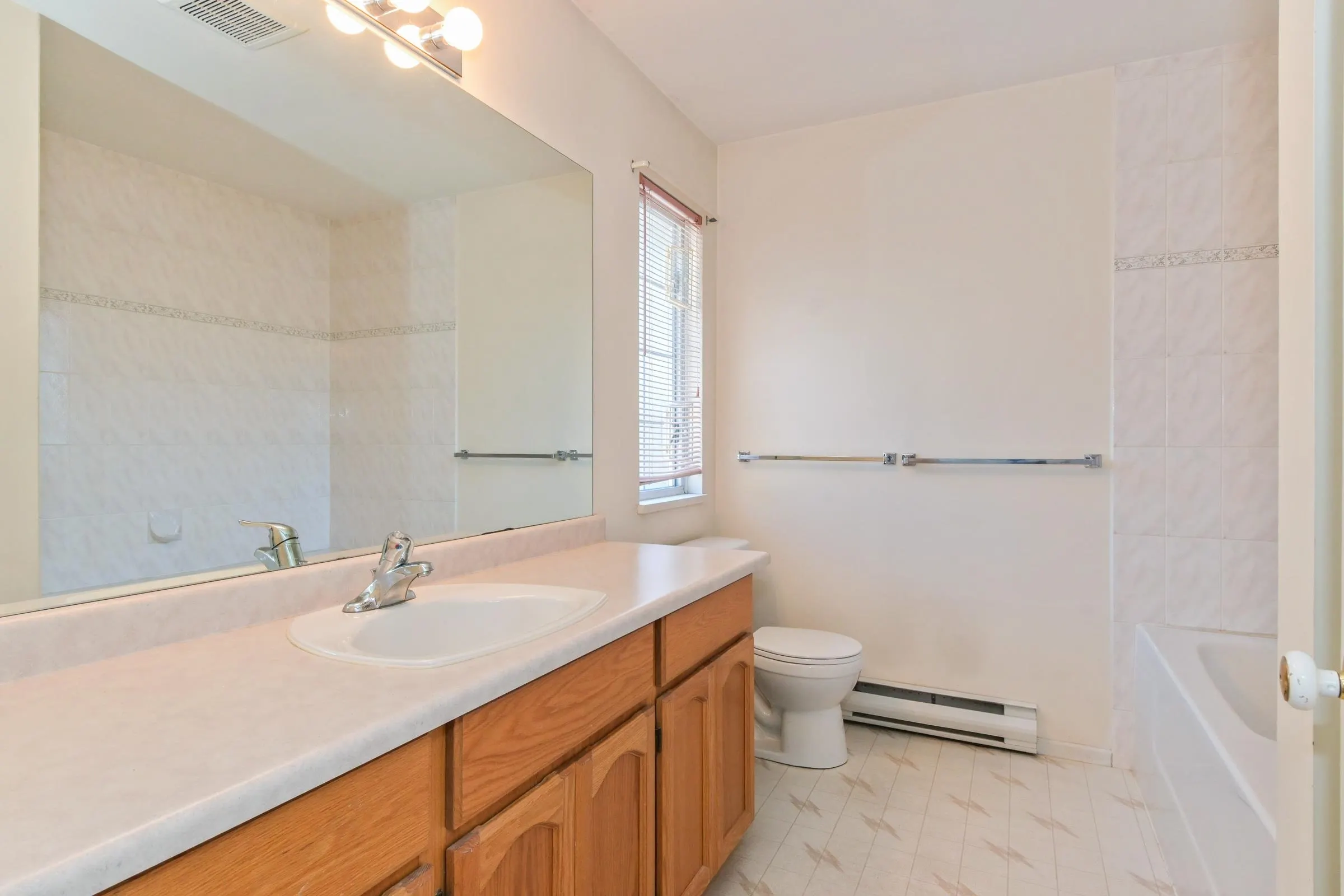 12268 189a Street #32