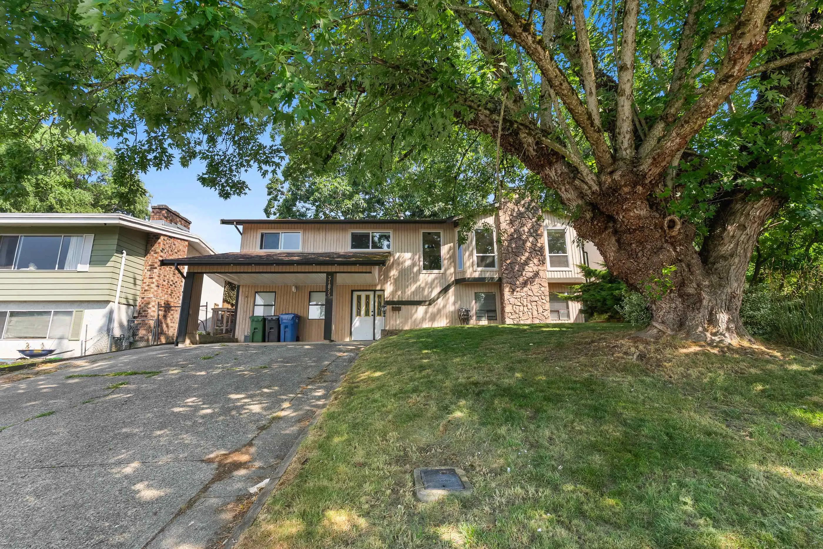 34855 Mcleod Avenue