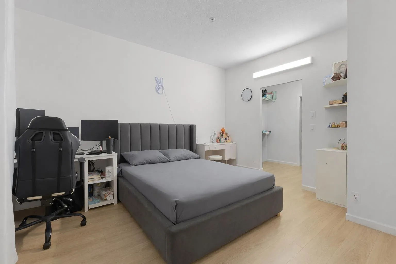 10180 153 Street #318