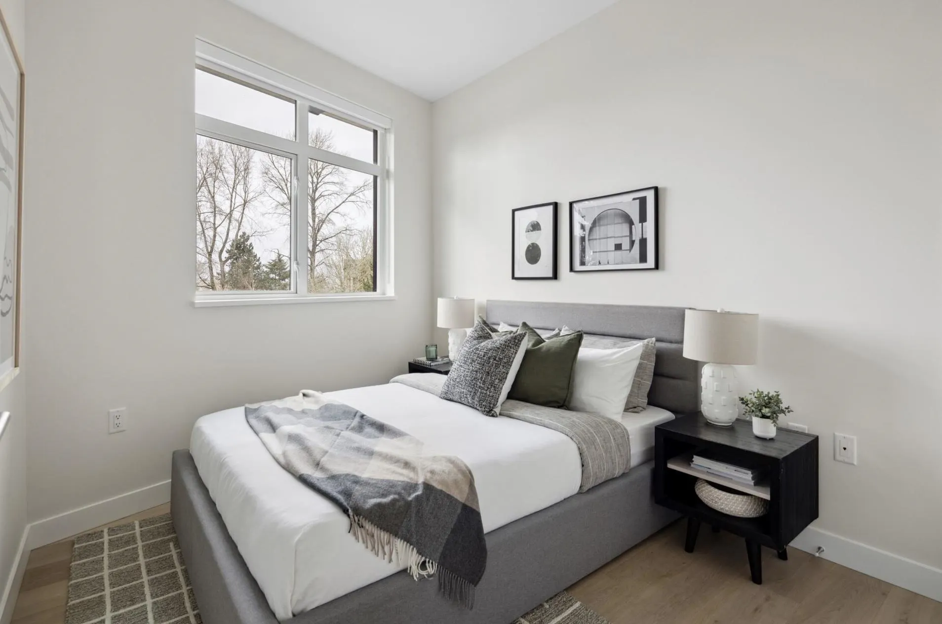 5005 Ash Street #302