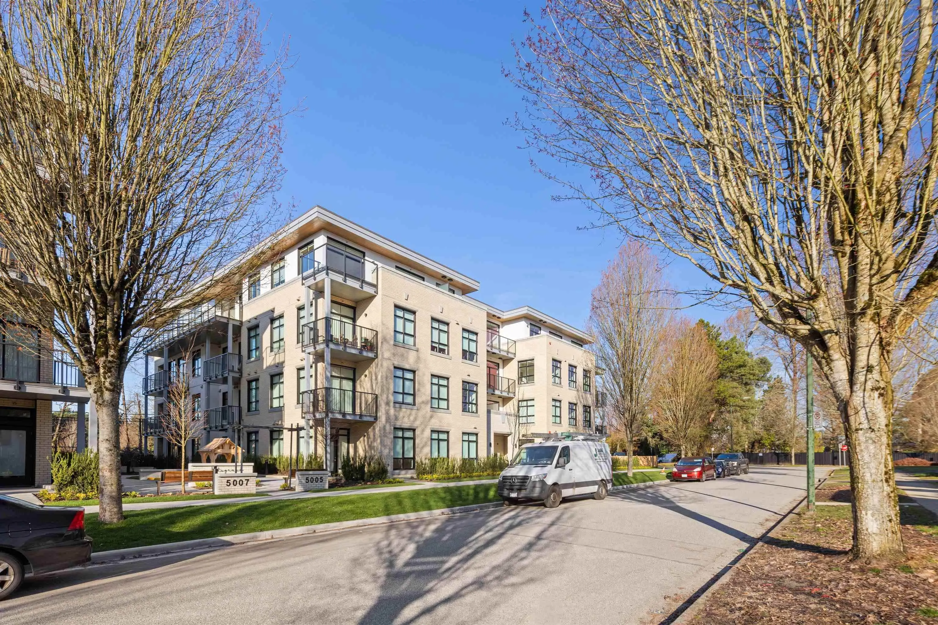 5005 Ash Street #302
