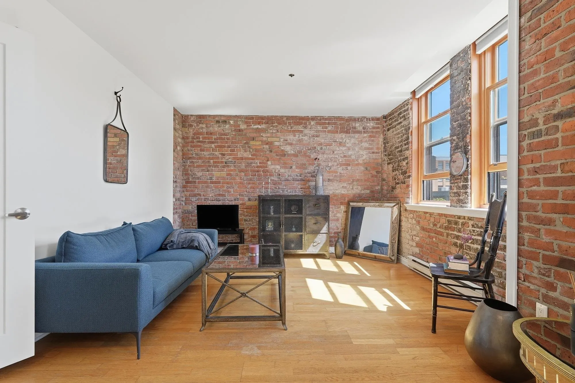 233 Abbott Street #403