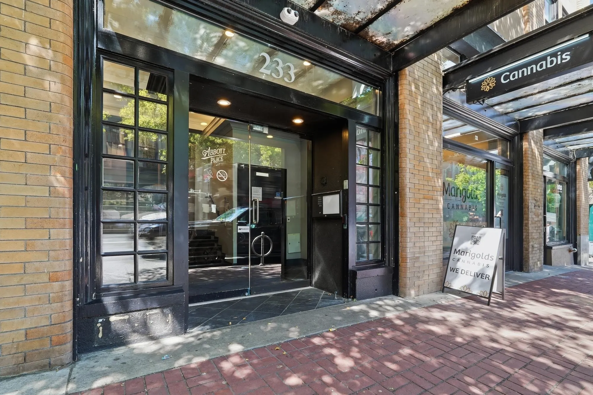 233 Abbott Street #403
