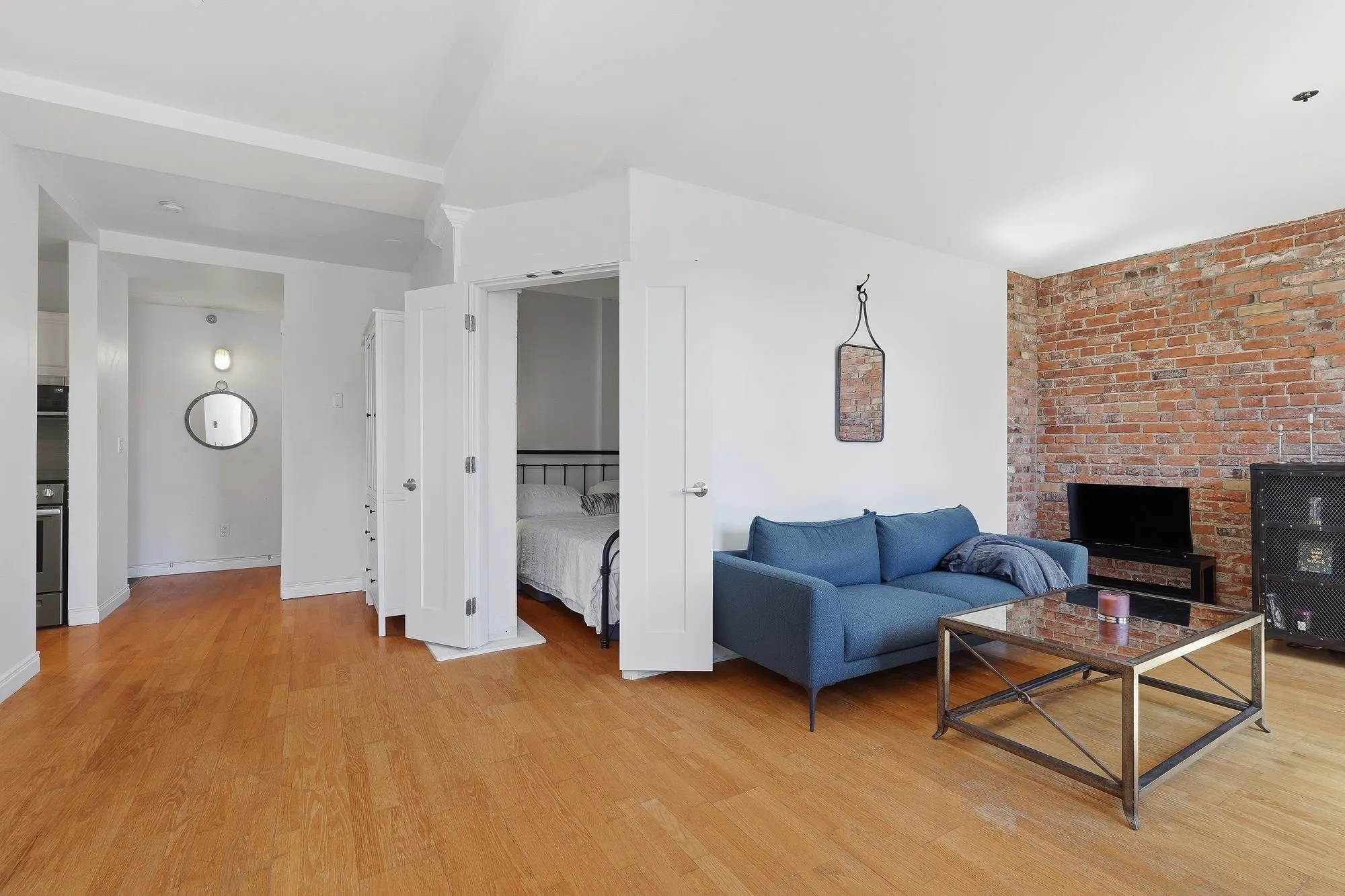 233 Abbott Street #403
