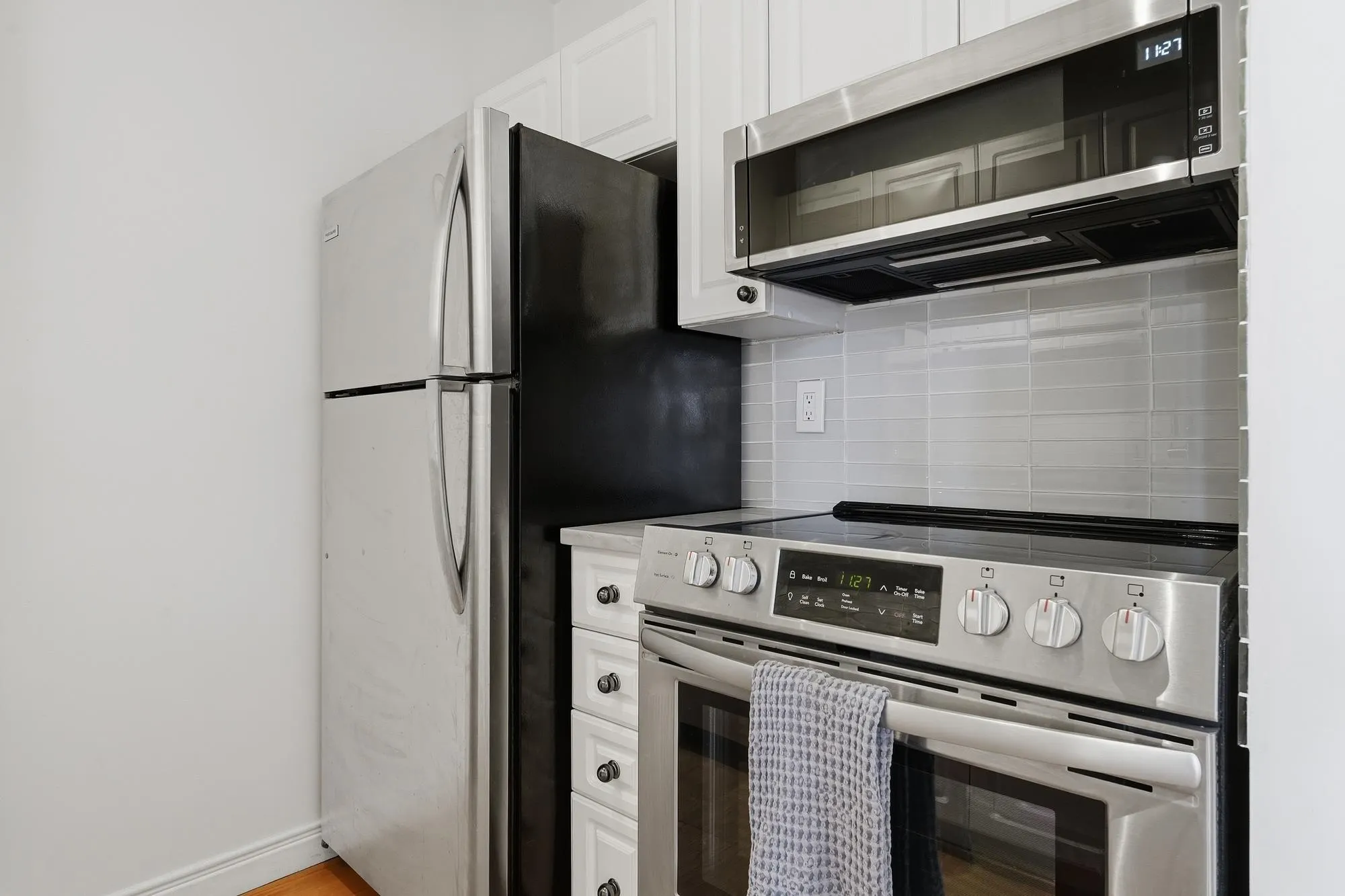 233 Abbott Street #403