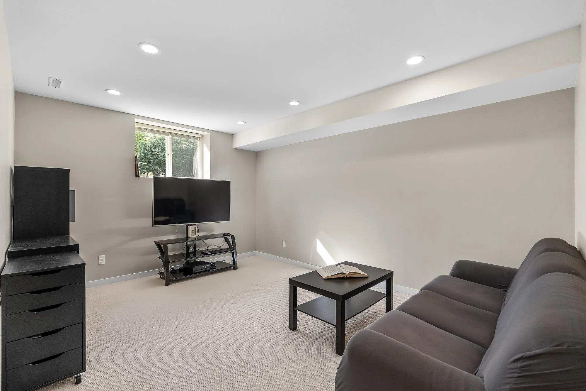 6 Alder Drive