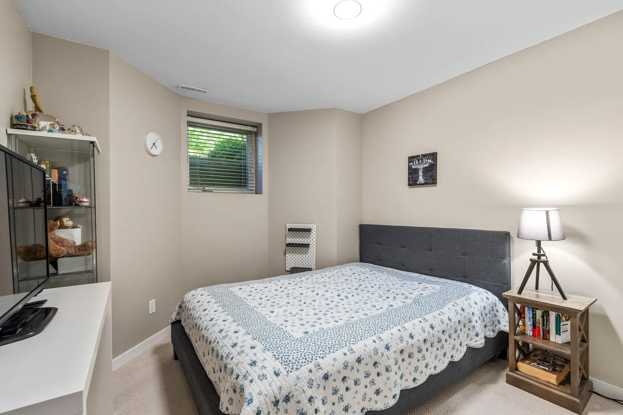 6 Alder Drive