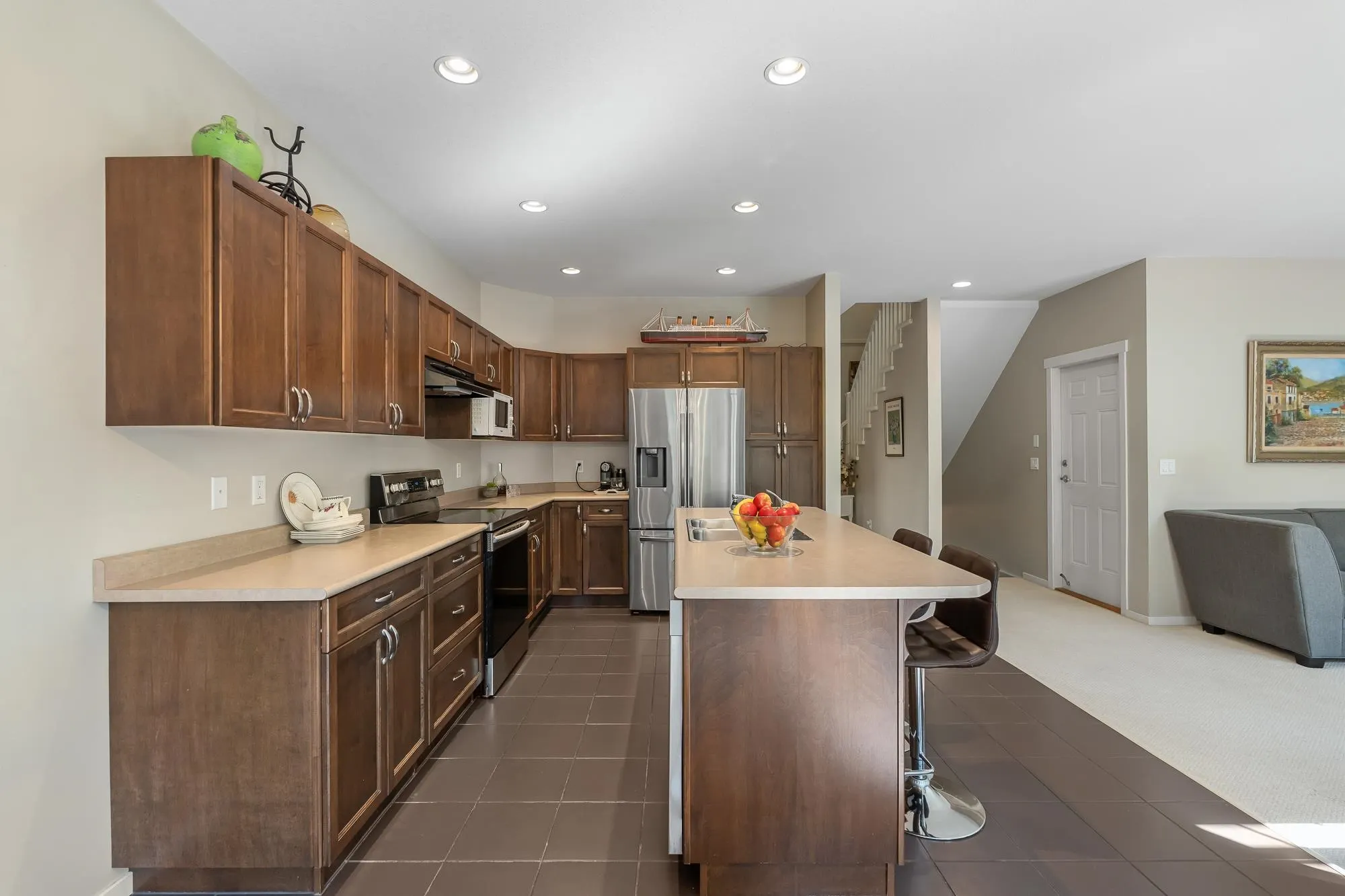 6 Alder Drive