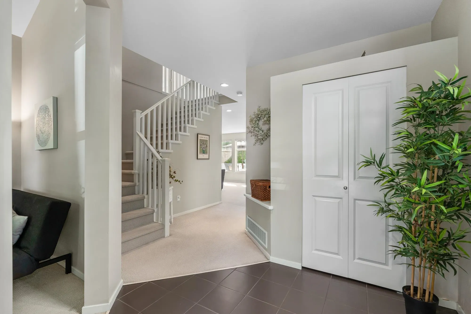 6 Alder Drive