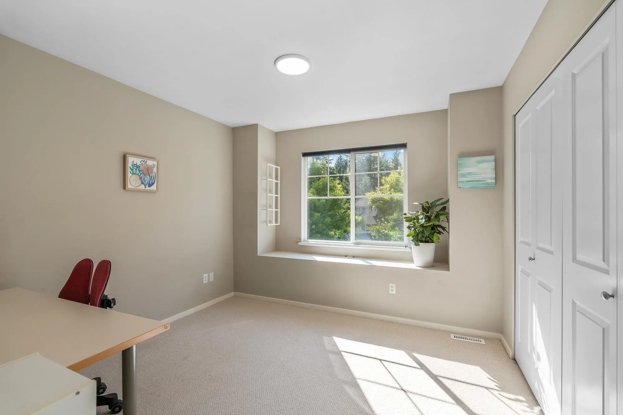 6 Alder Drive
