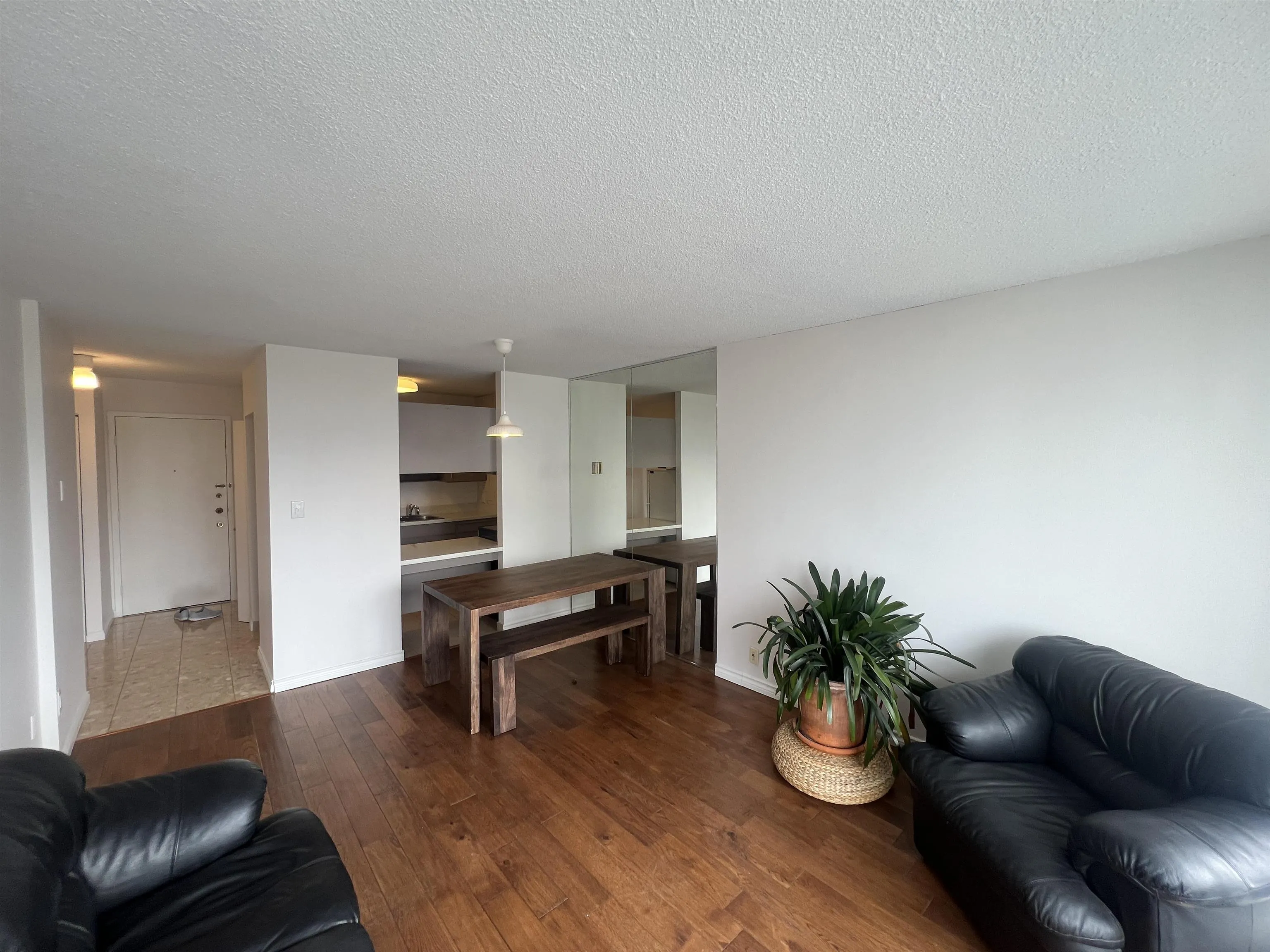 1720 Barclay Street #801