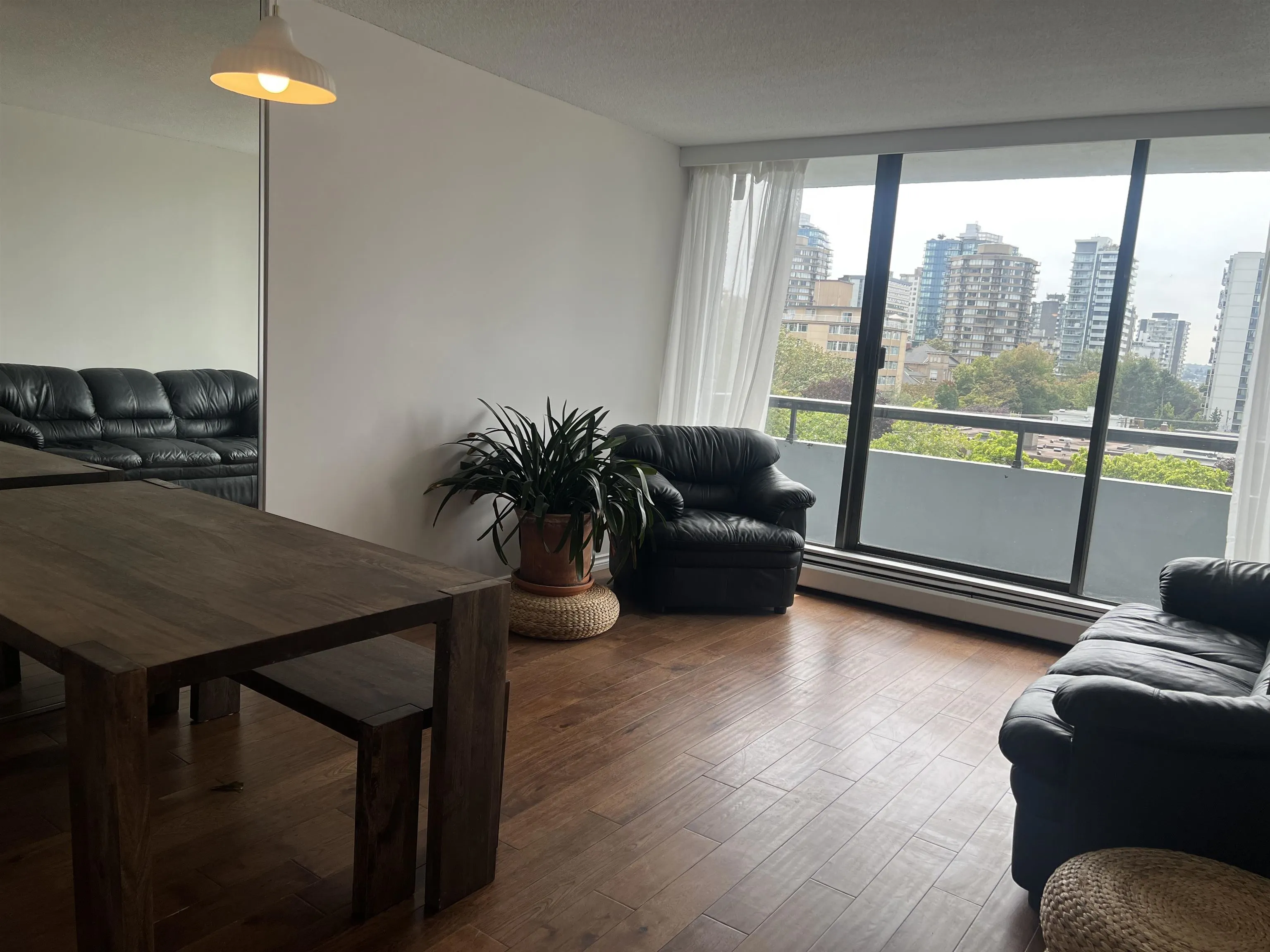 1720 Barclay Street #801