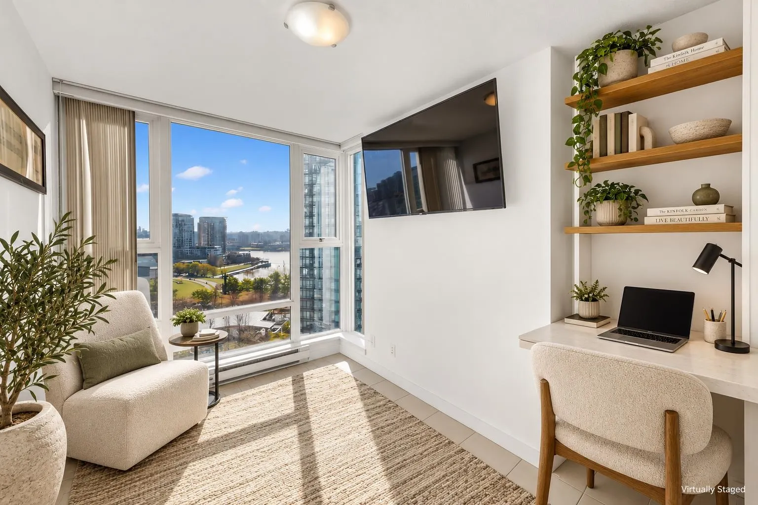 455 Beach Crescent #1501
