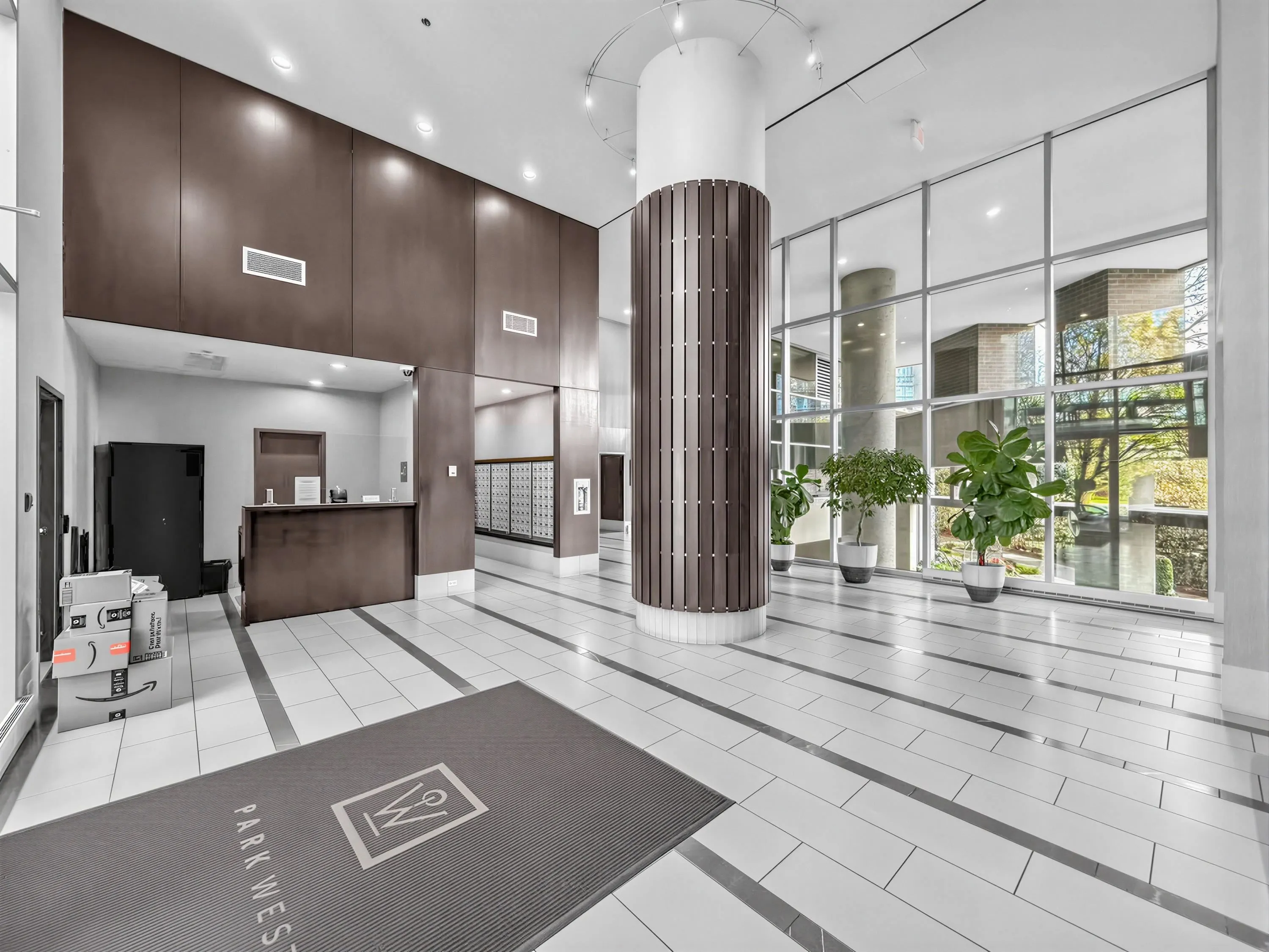 455 Beach Crescent #1501