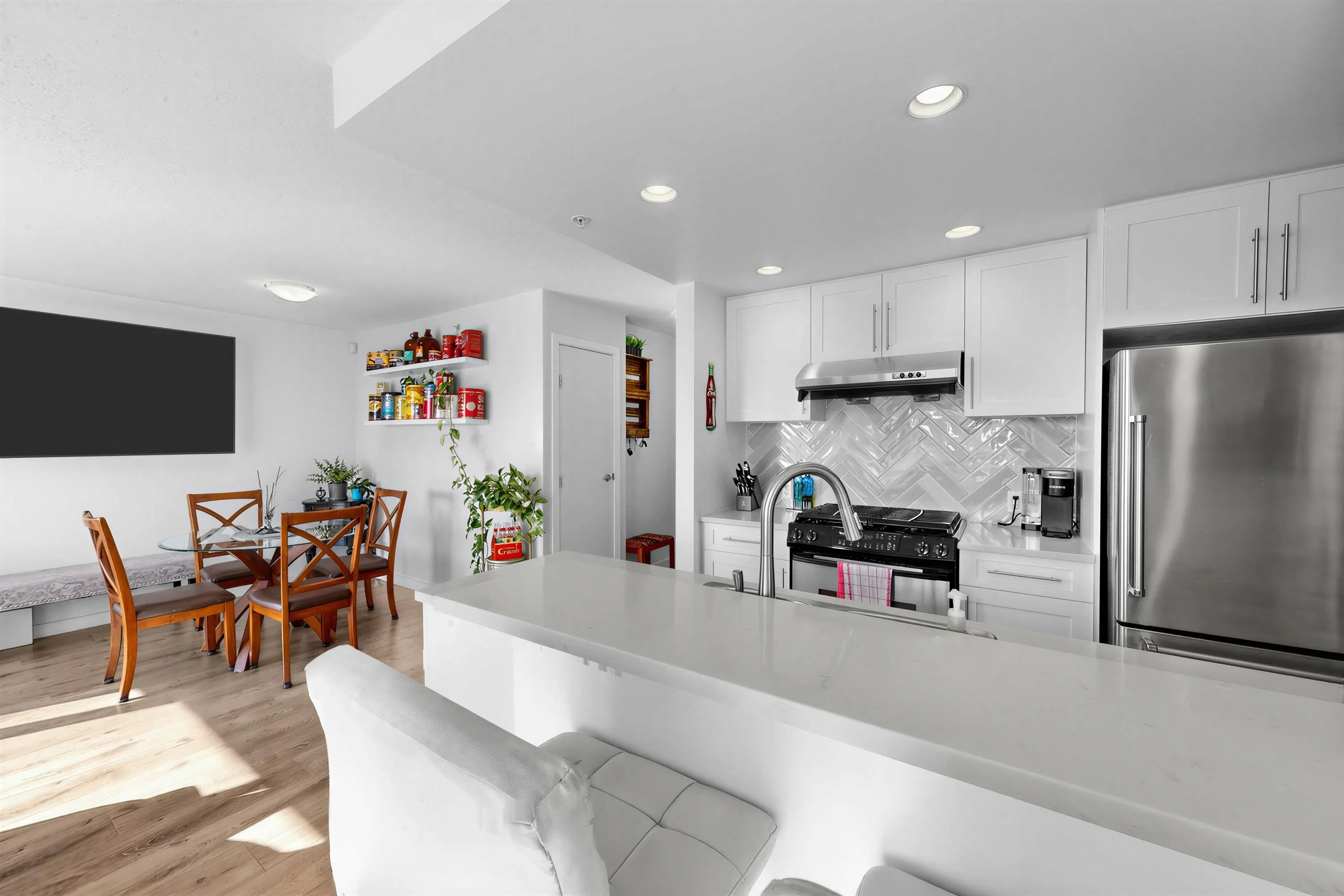 455 Beach Crescent #1501