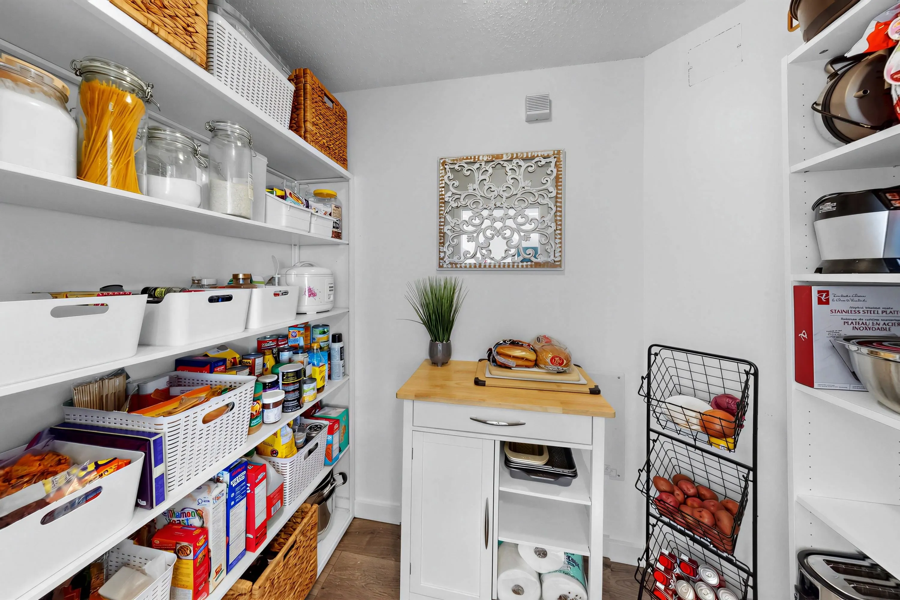 455 Beach Crescent #1501