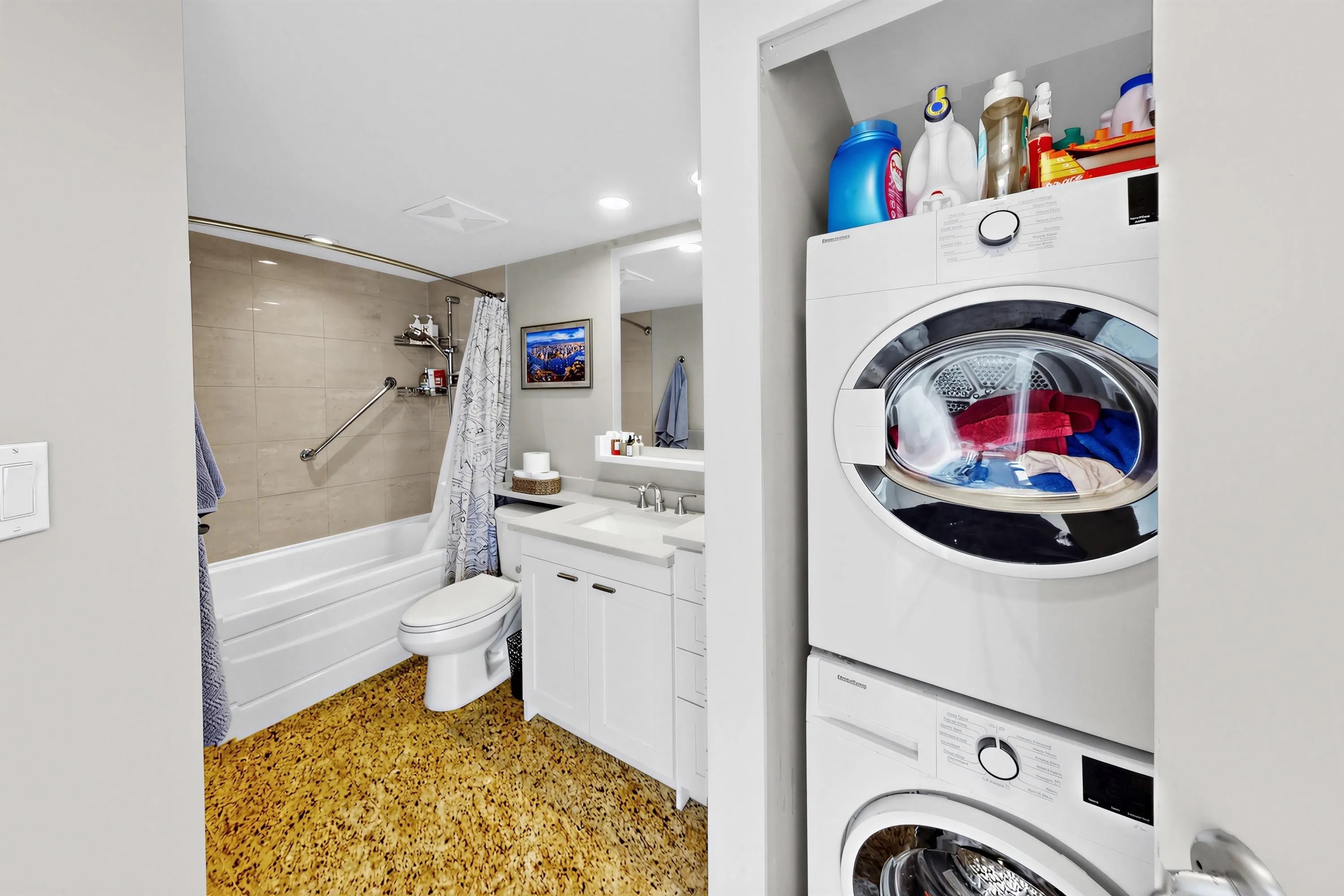 455 Beach Crescent #1501