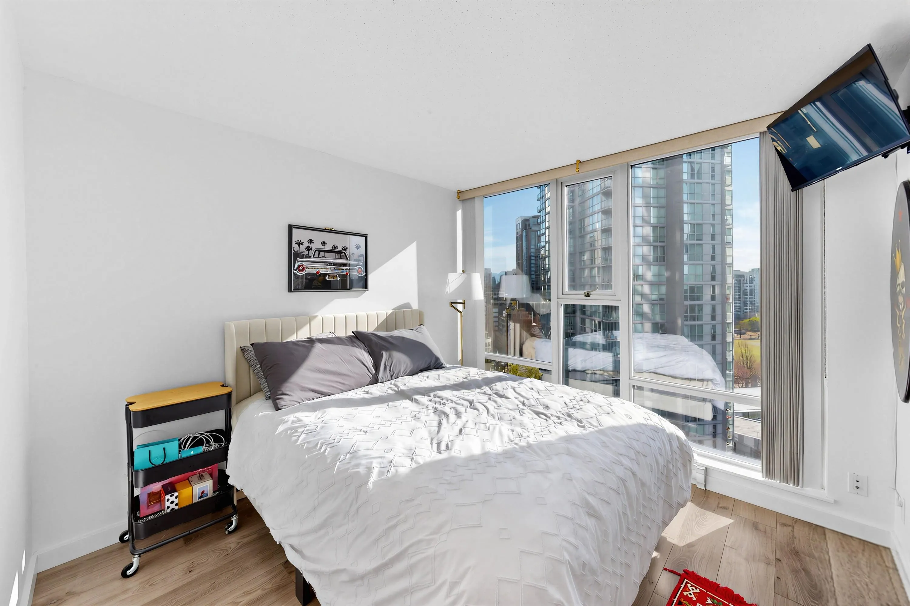 455 Beach Crescent #1501