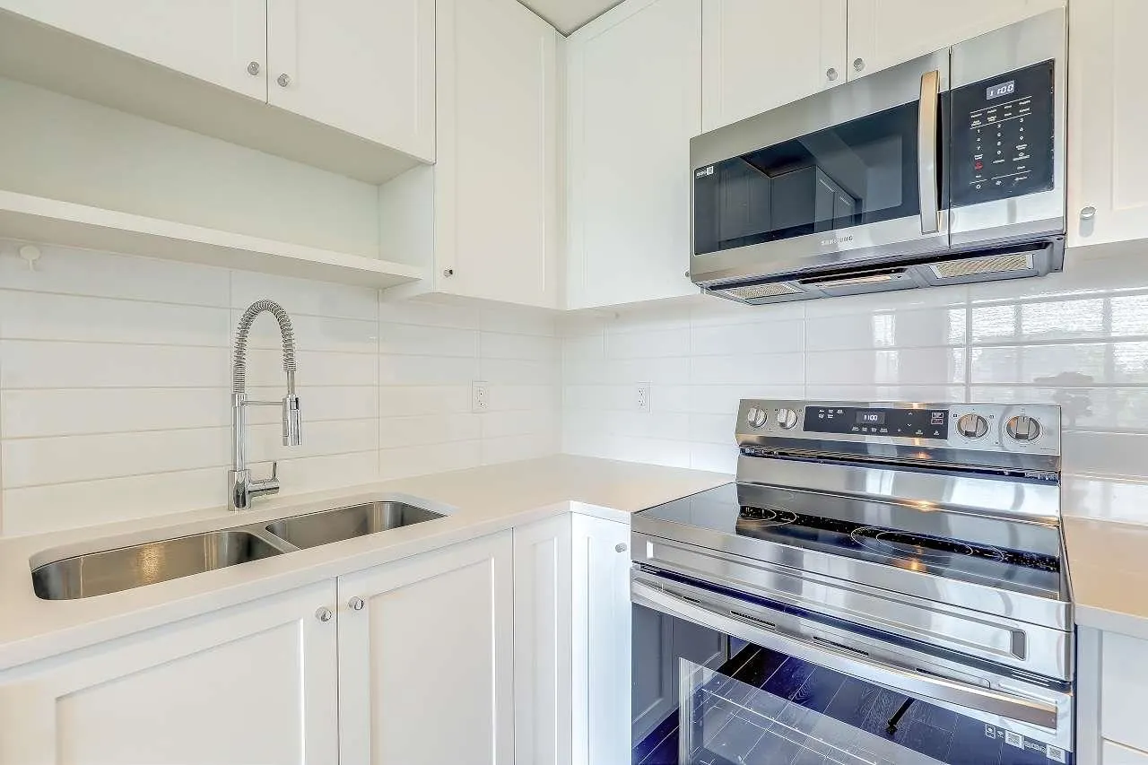 15825 85 Avenue #215