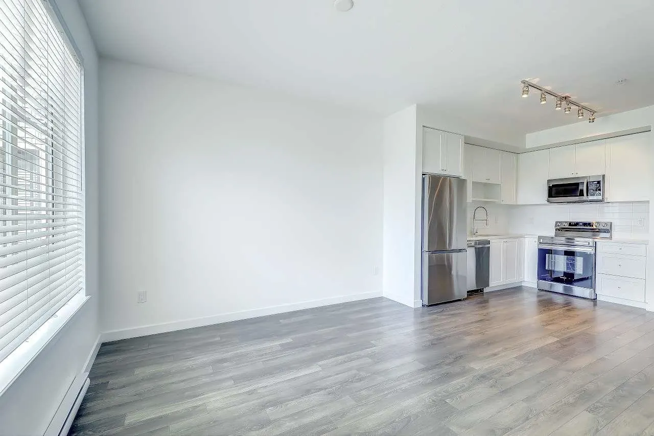 15825 85 Avenue #215