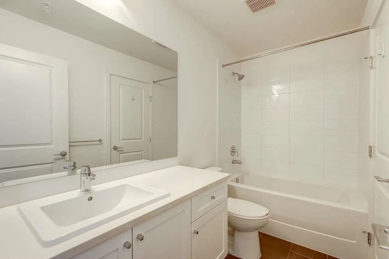 15825 85 Avenue #215